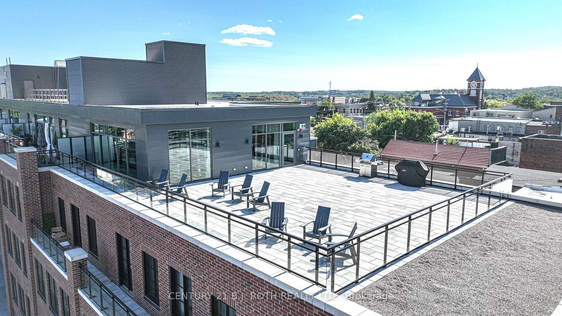 21 Matchedash St S, #209