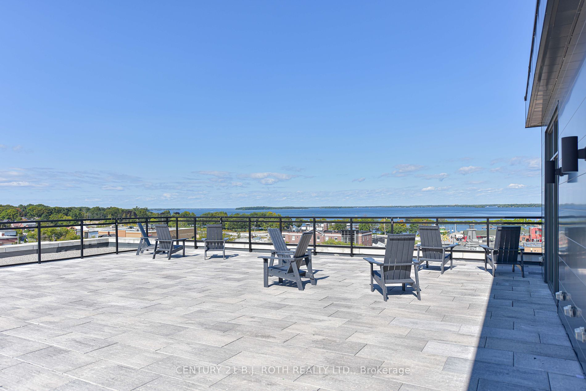 21 Matchedash St S, #209