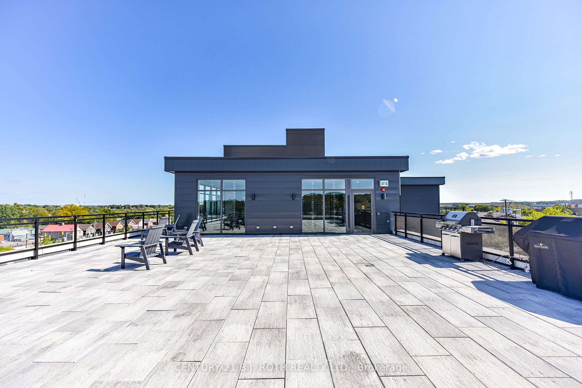 21 Matchedash St S, #209