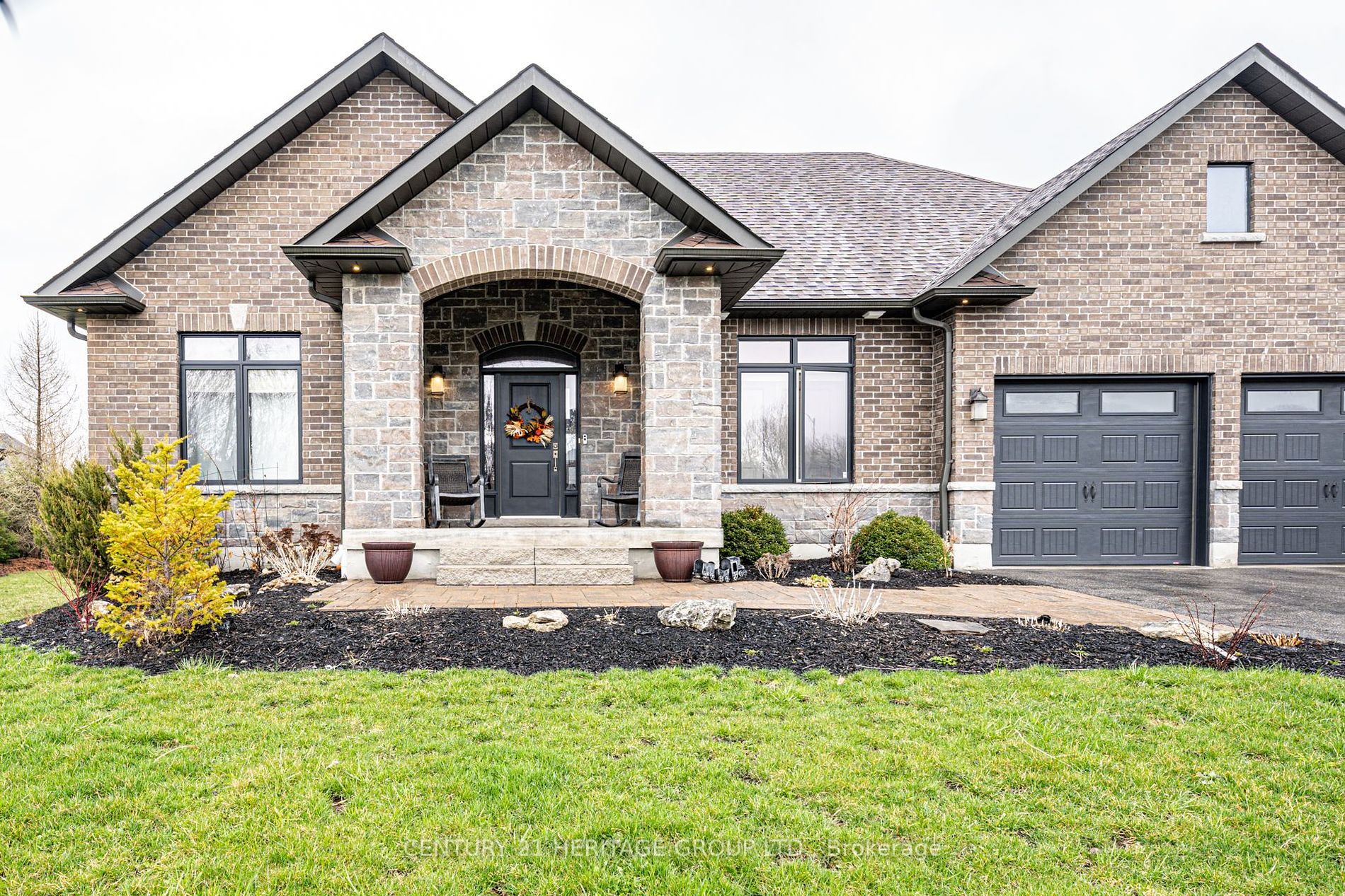 158 Mennill Drive