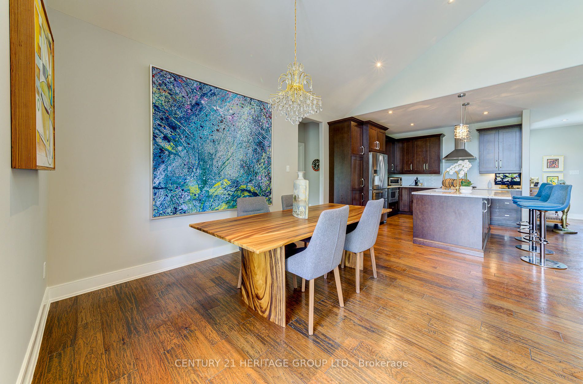 158 Mennill Drive