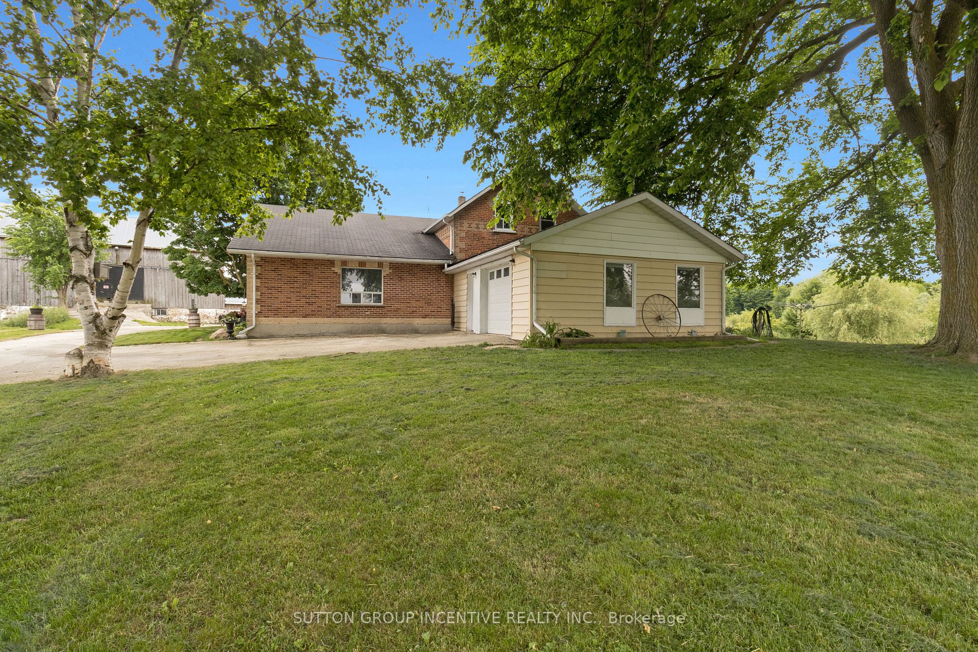 6511 21/22 Nottawasaga Side Road