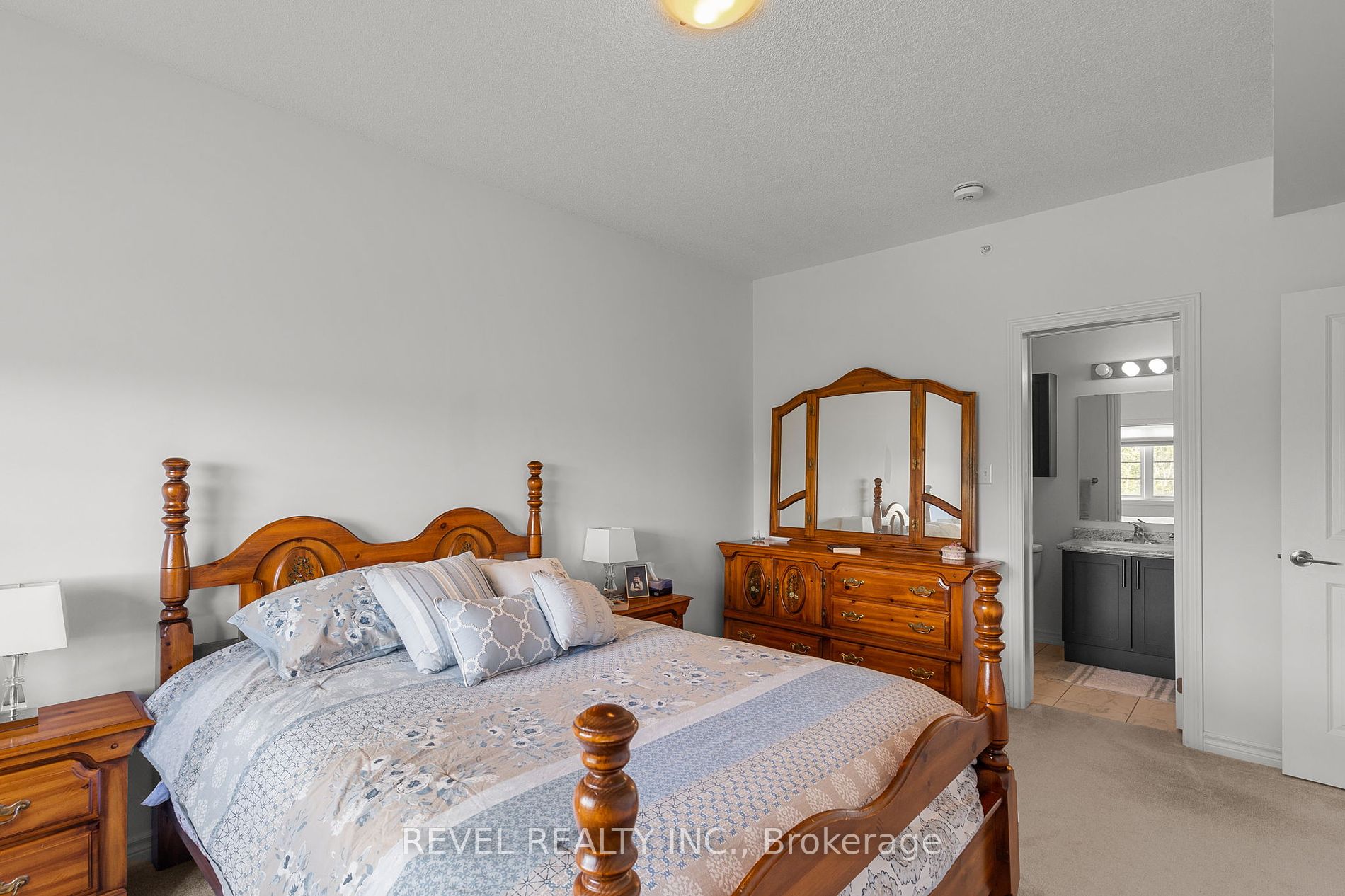 5 Greenwich Street #212