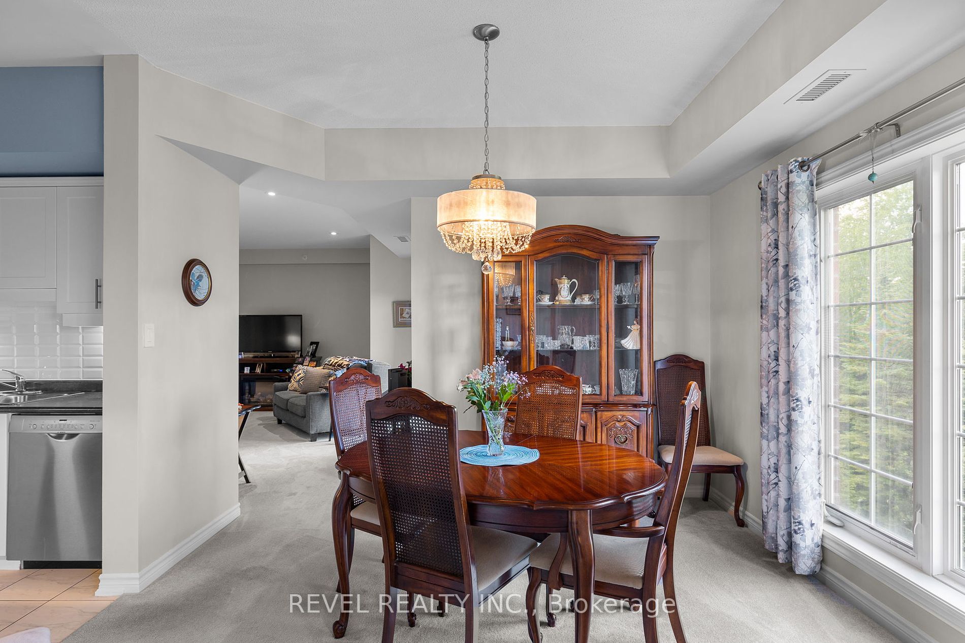 5 Greenwich Street #212