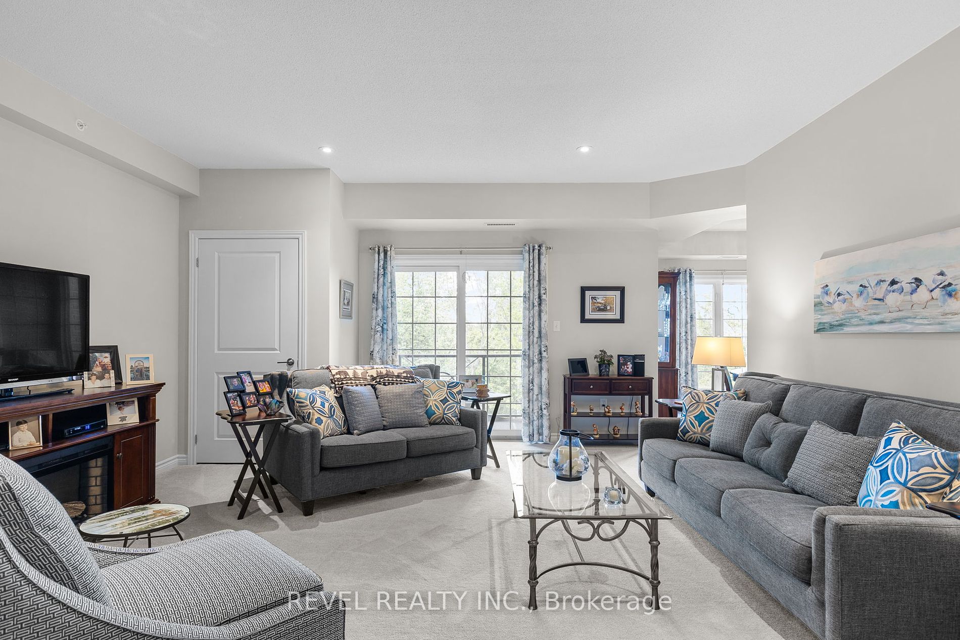 5 Greenwich Street #212