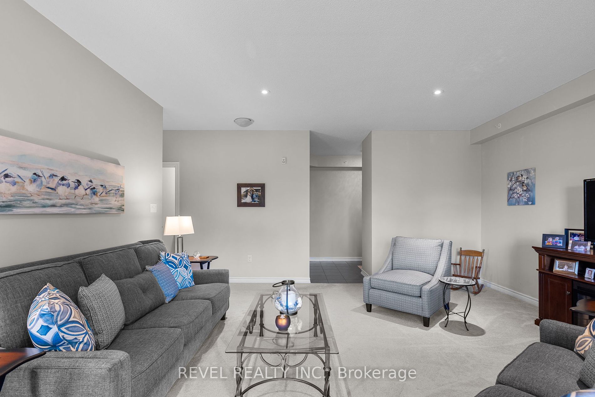 5 Greenwich Street #212