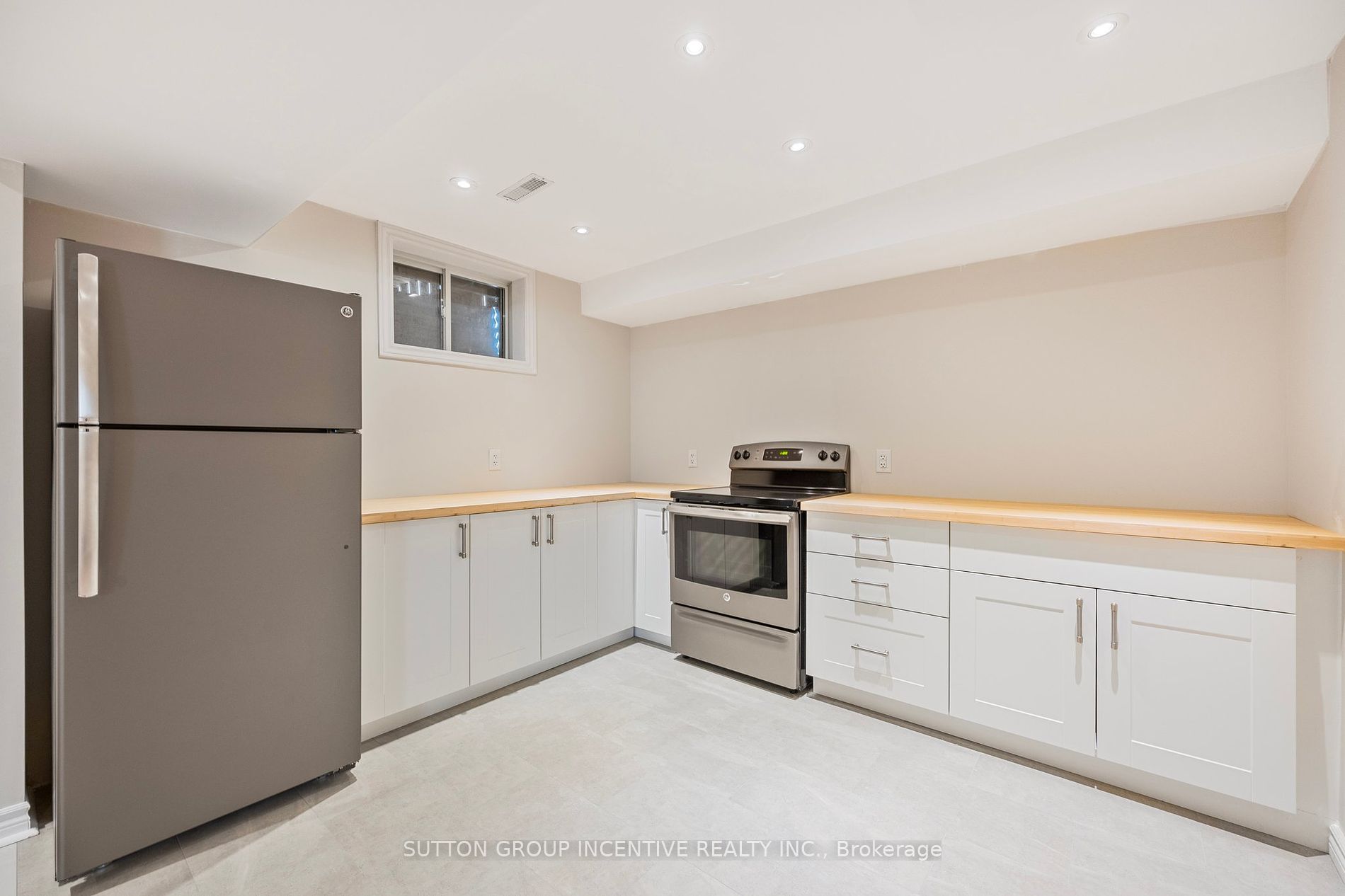33 Glen Oak Crt
