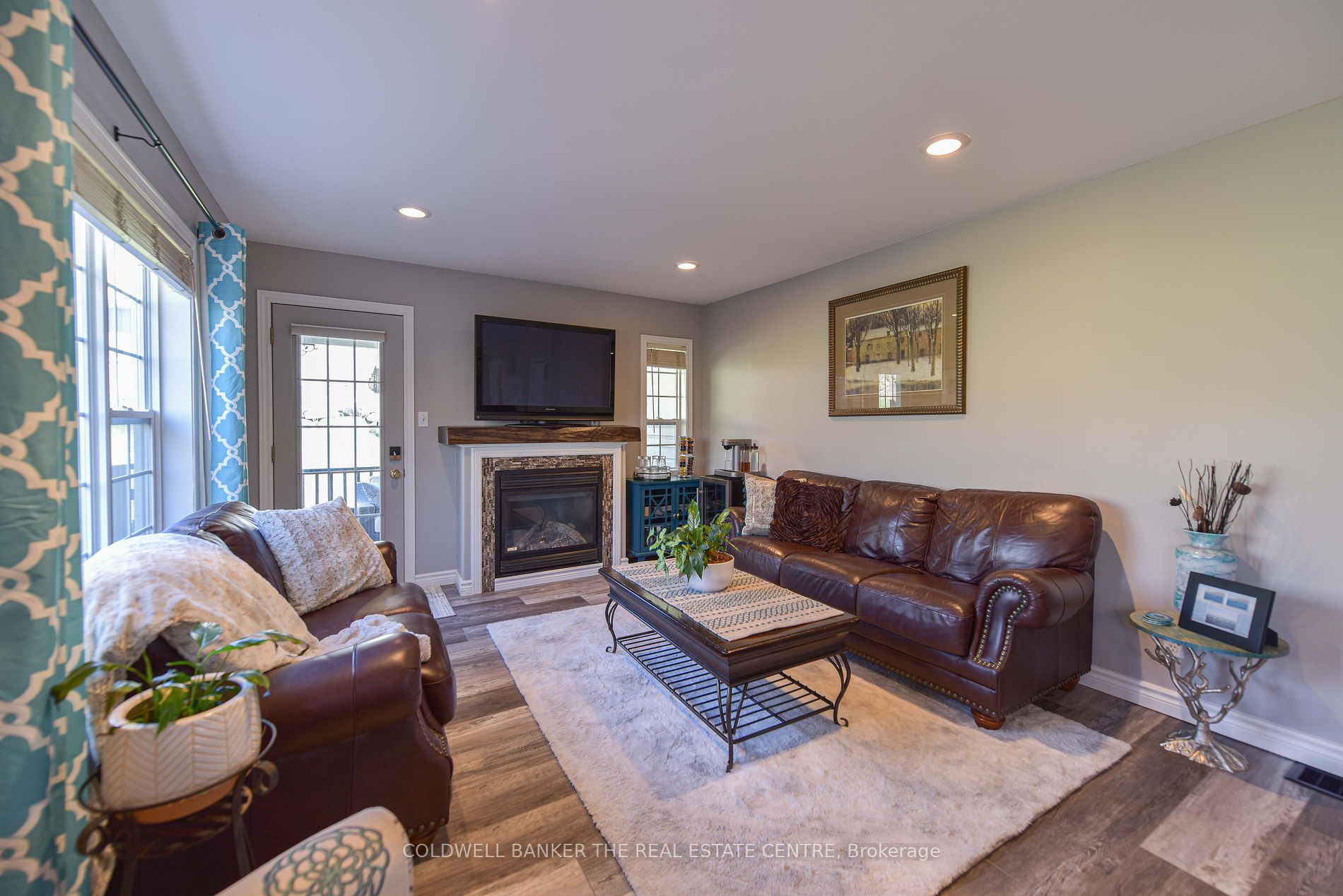 4254 Forest Wood Drive