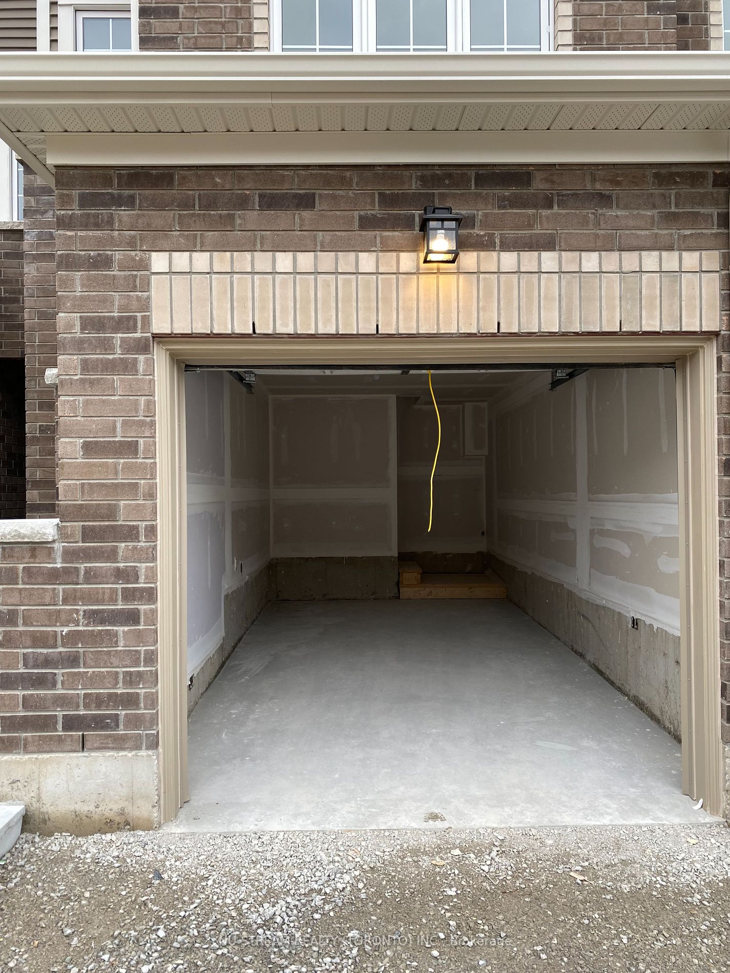 19 Pumpkin Corner Crescent