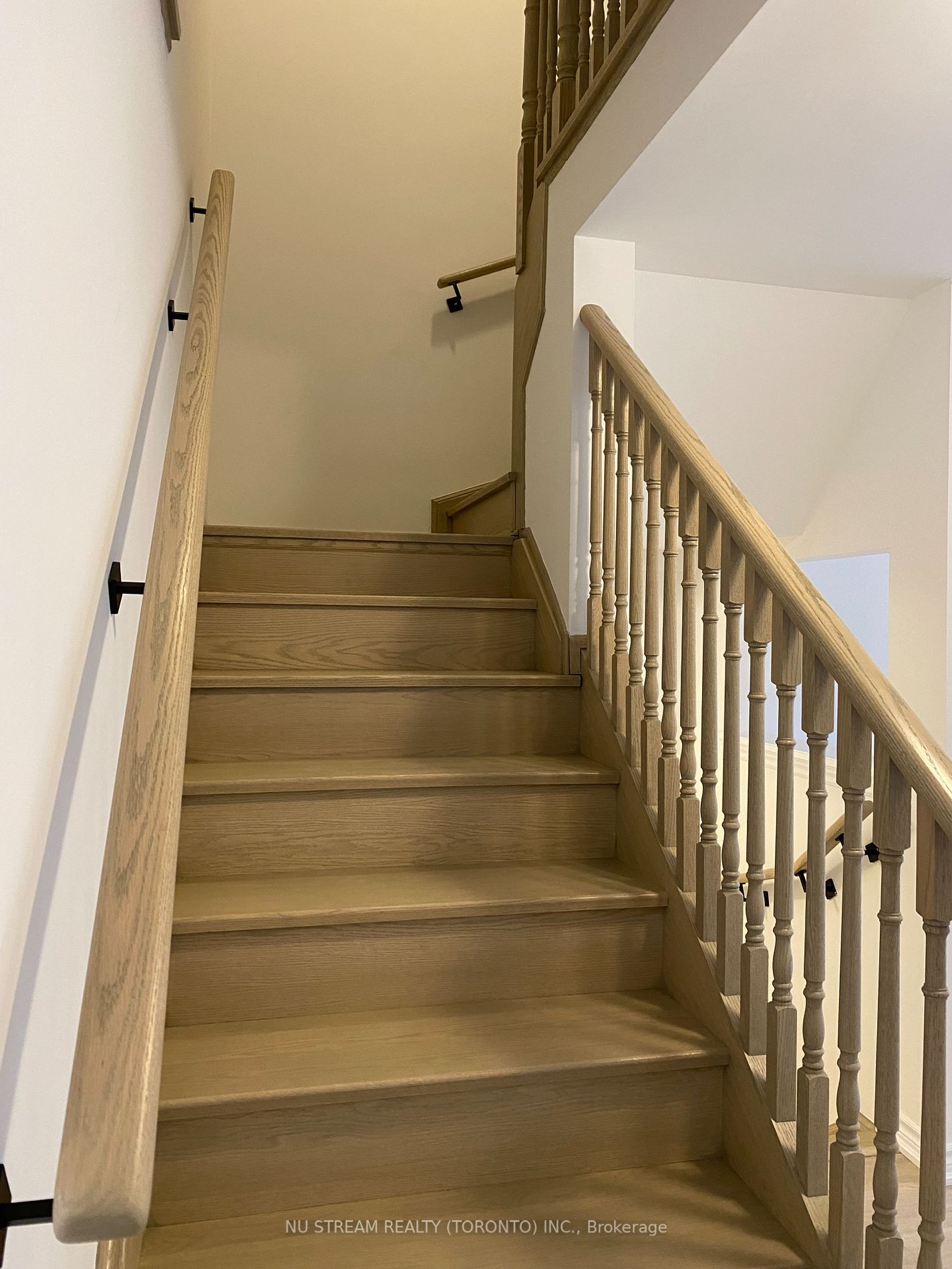 19 Pumpkin Corner Crescent