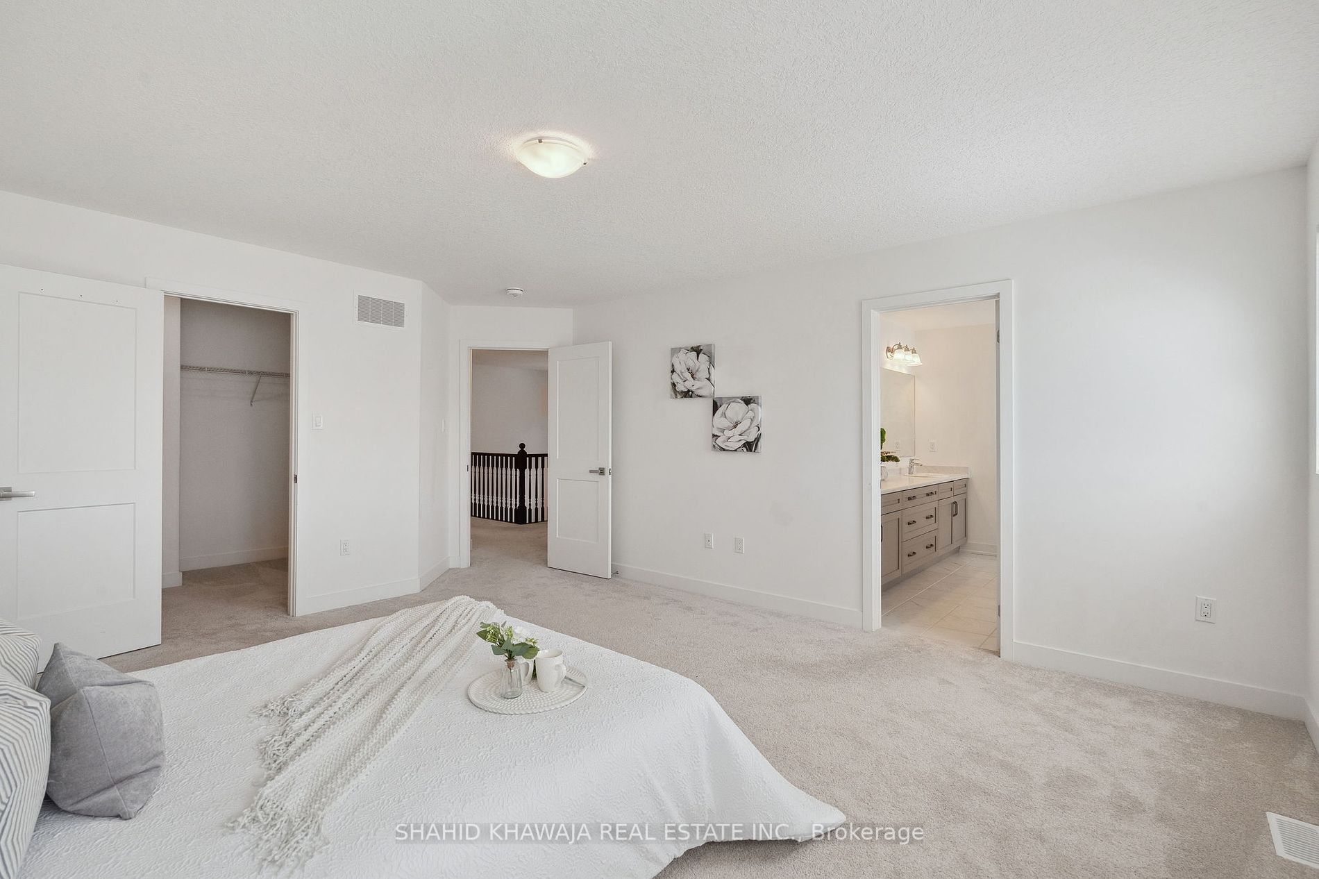 123 Plewes Dr