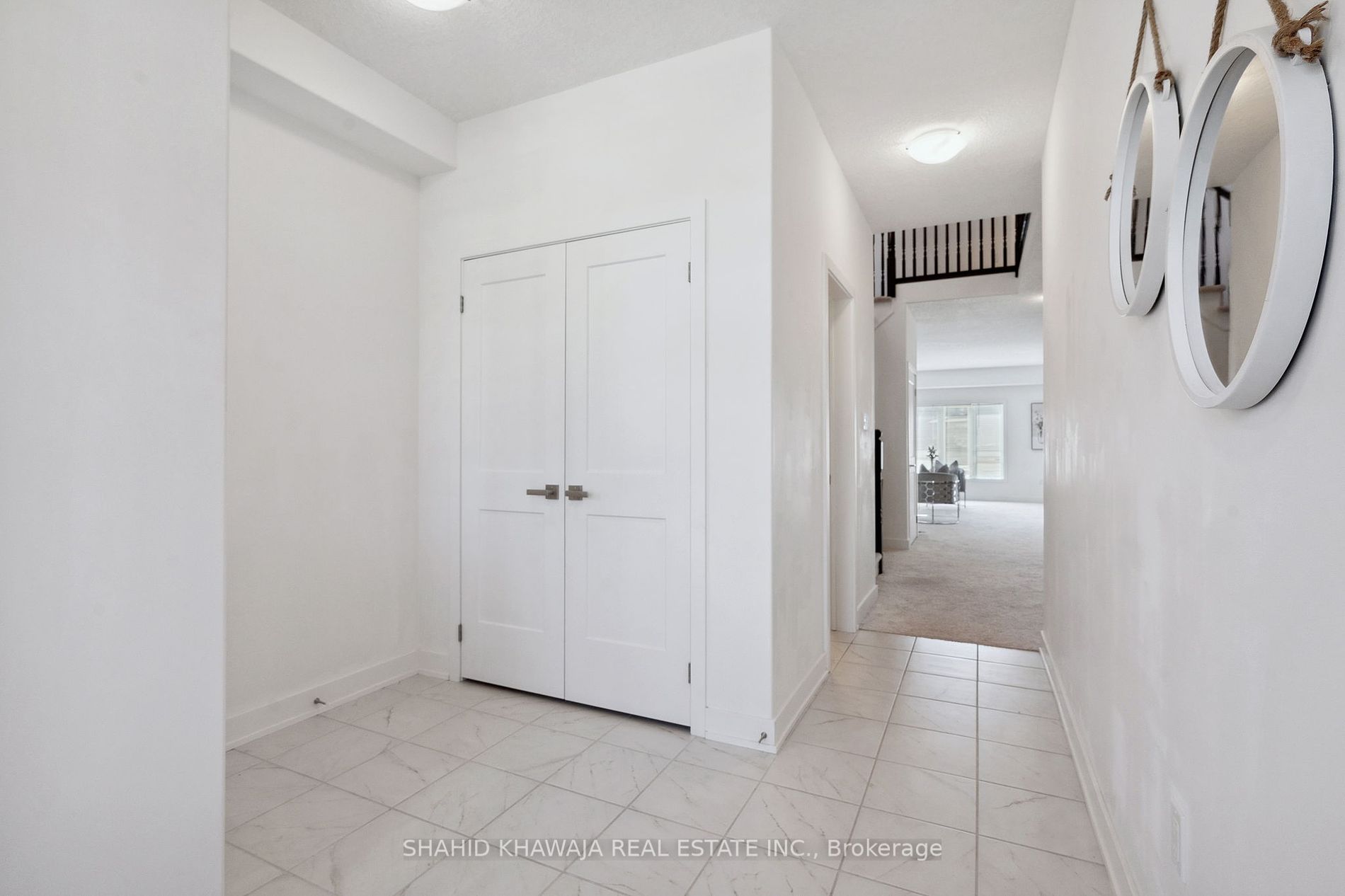 123 Plewes Dr