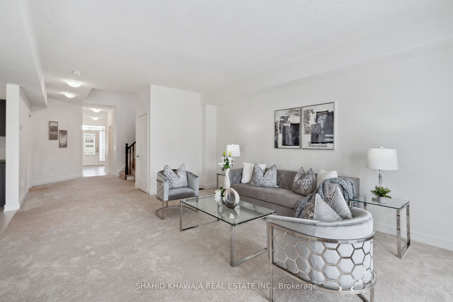 123 Plewes Dr