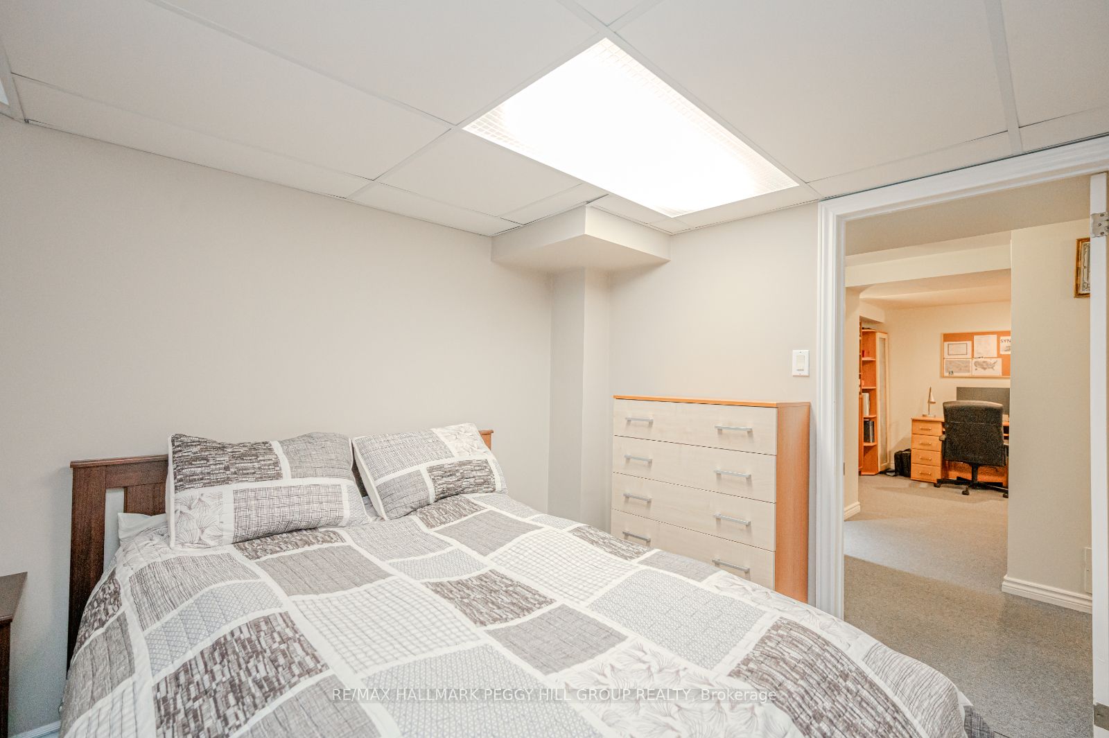 22 Macmillan Cres
