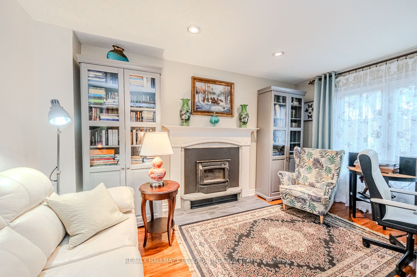 22 Macmillan Cres