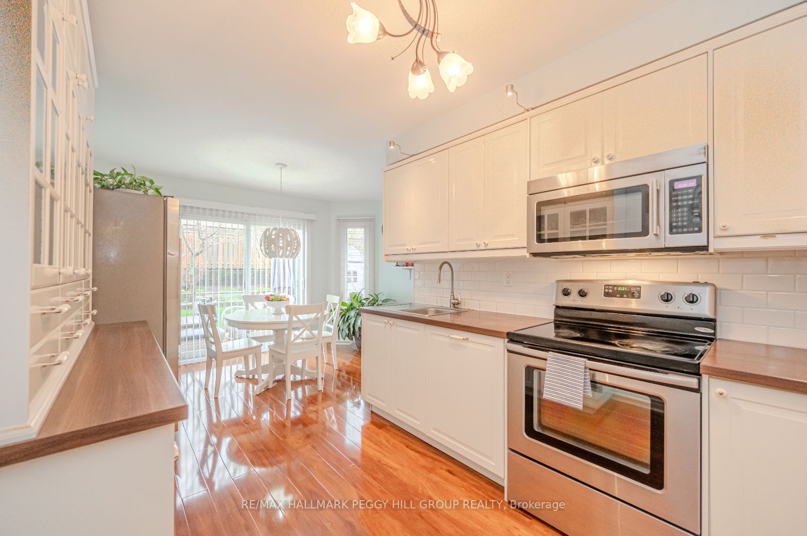22 Macmillan Cres