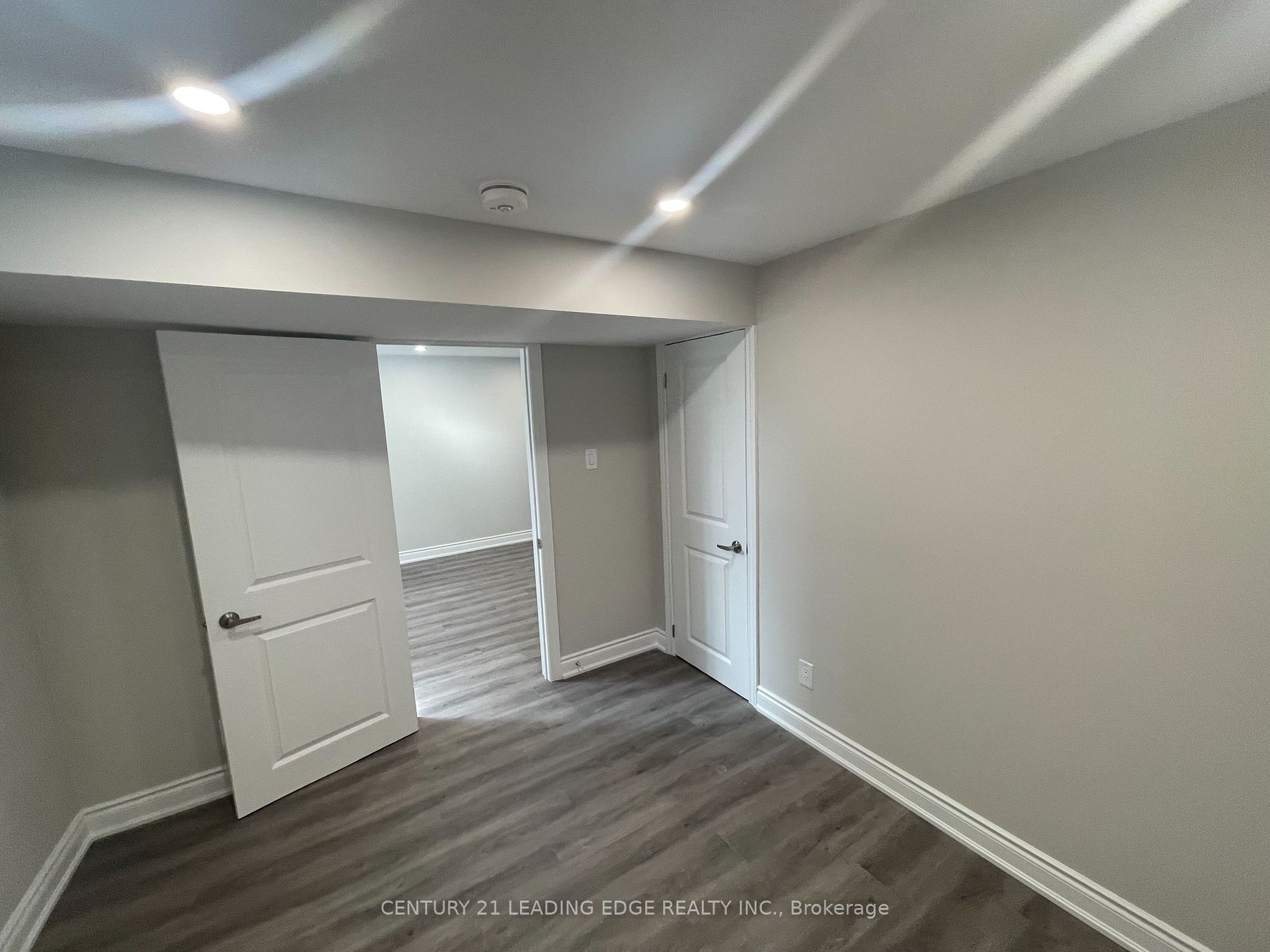 314 Grove Street E #Lower