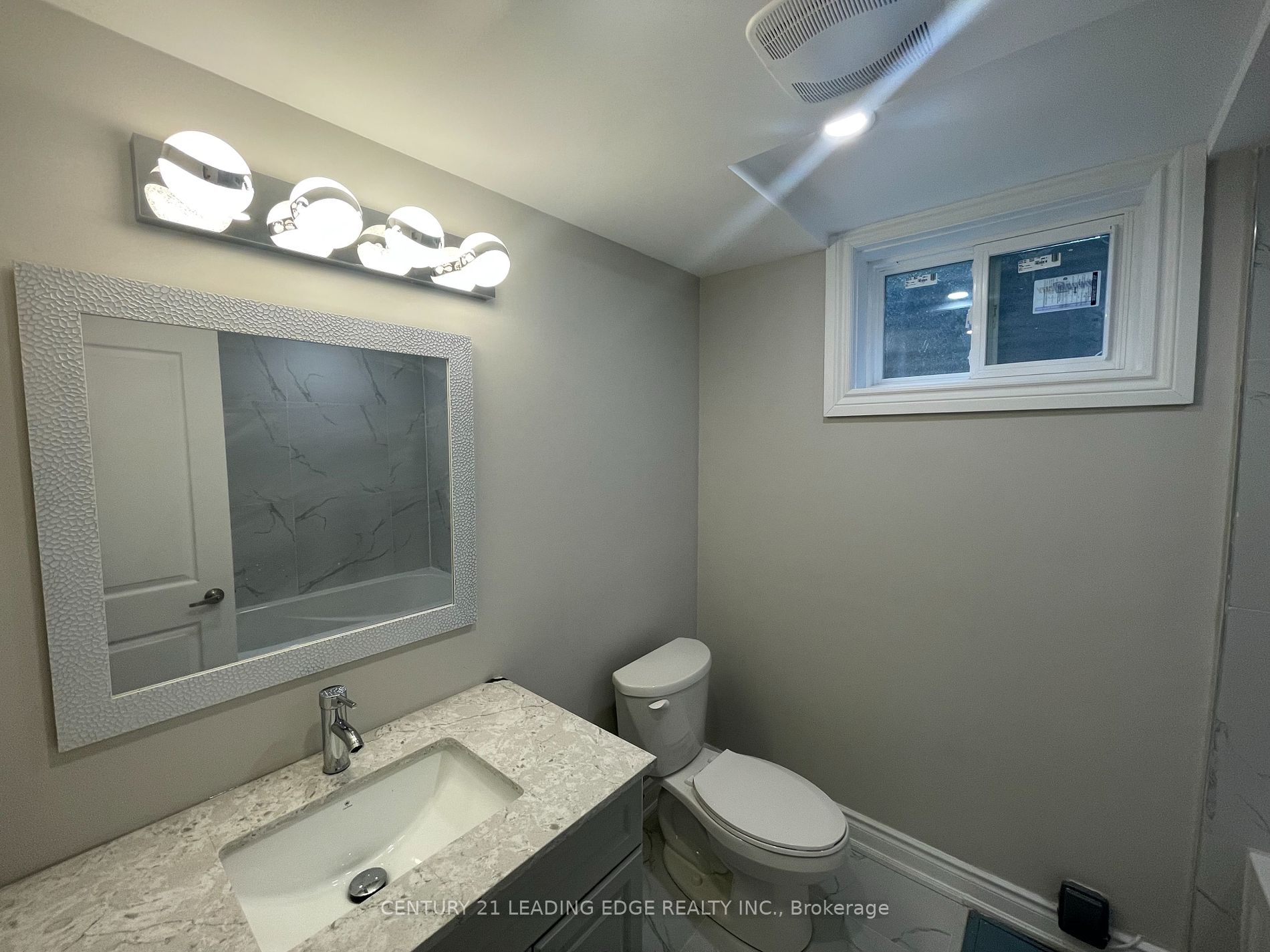 314 Grove Street E #Lower