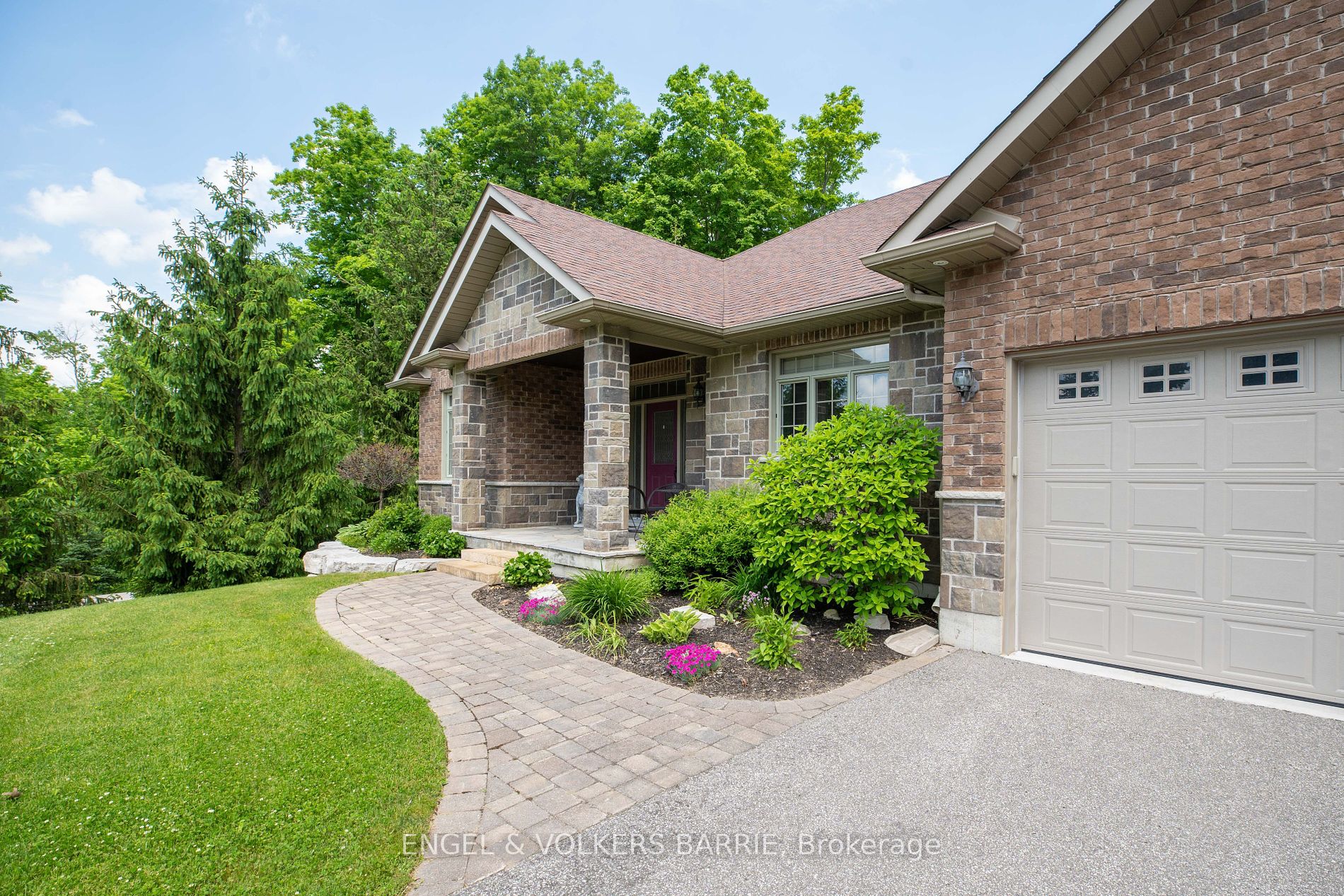 64 Heron Boulevard