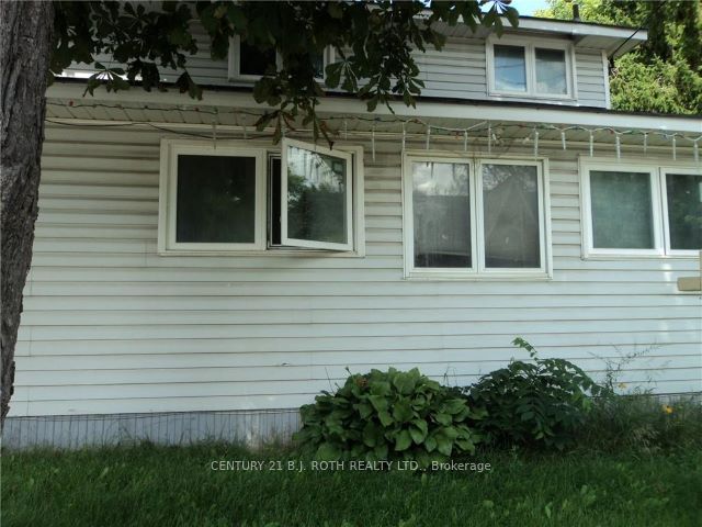 136 Barrie Rd