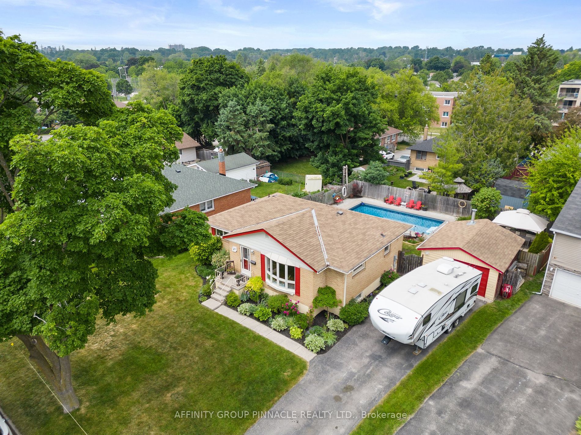 59 Oakley Park Sq
