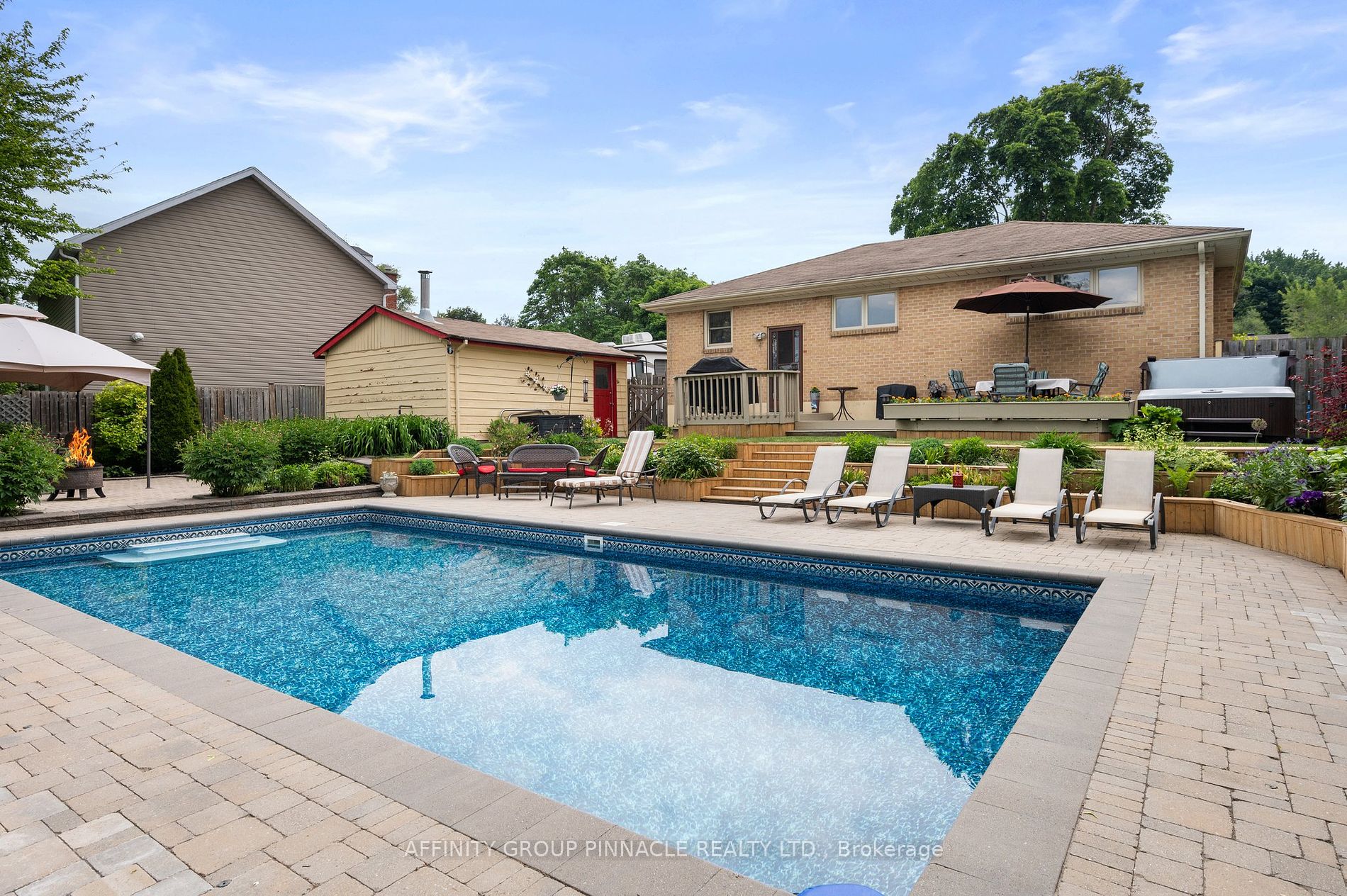 59 Oakley Park Sq
