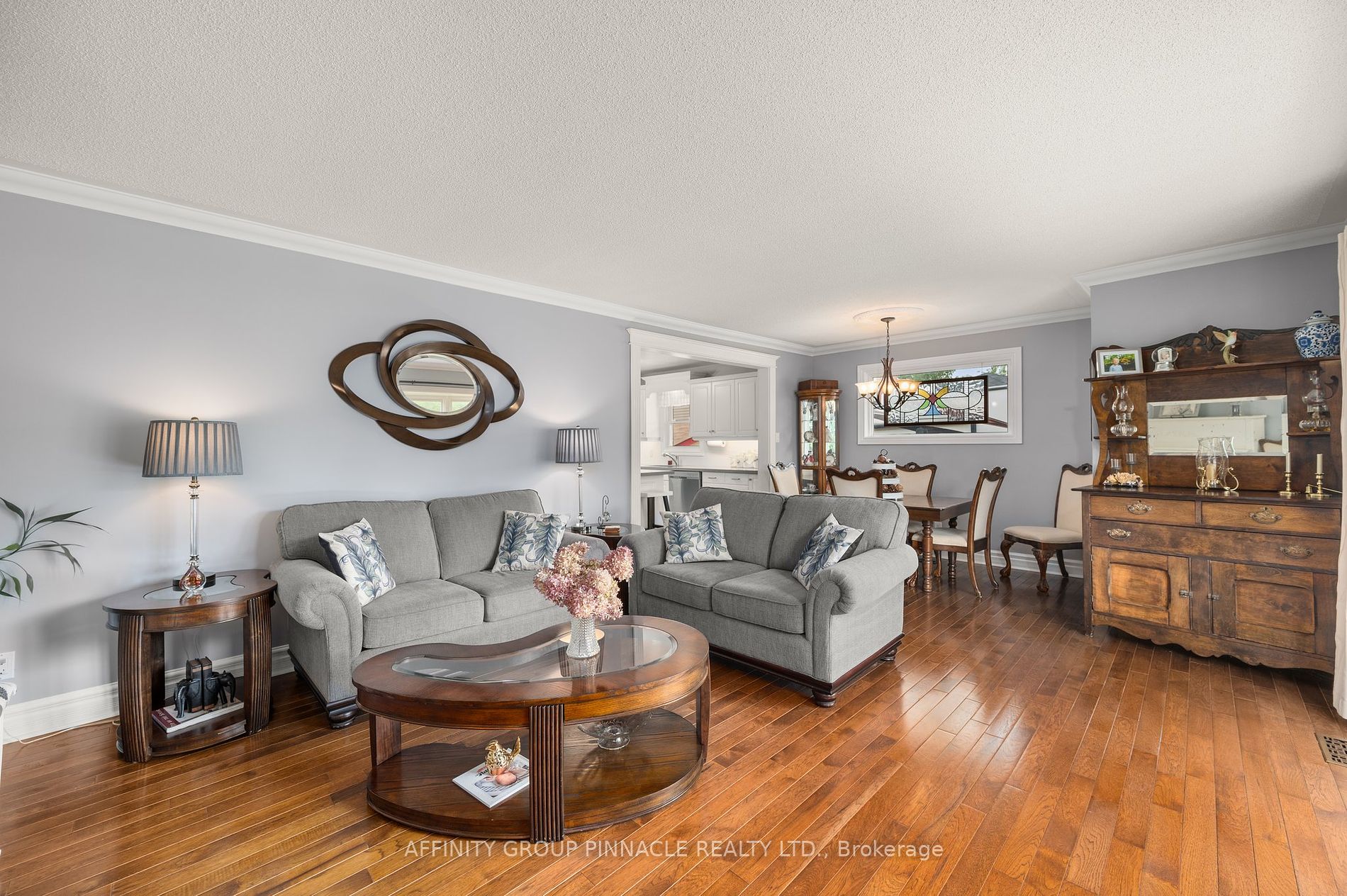 59 Oakley Park Sq