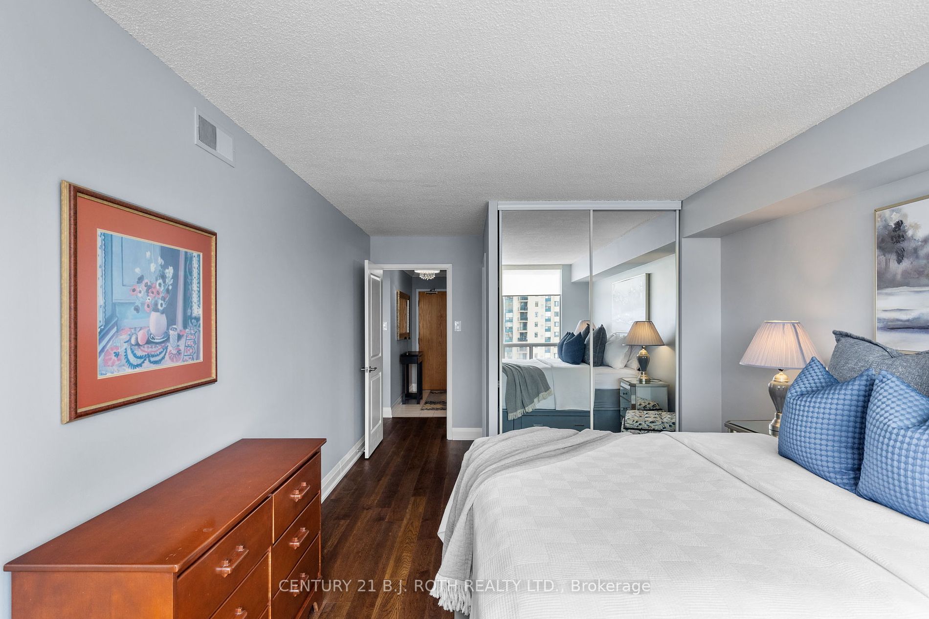 65 ELLEN Street, #808