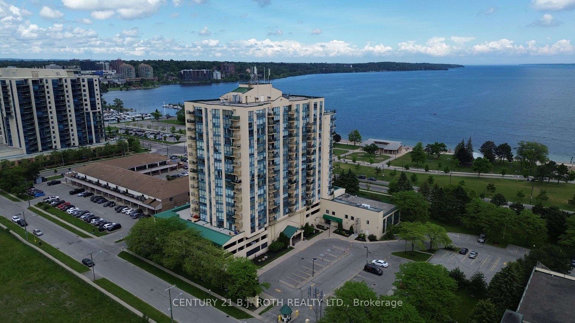 65 ELLEN Street, #808