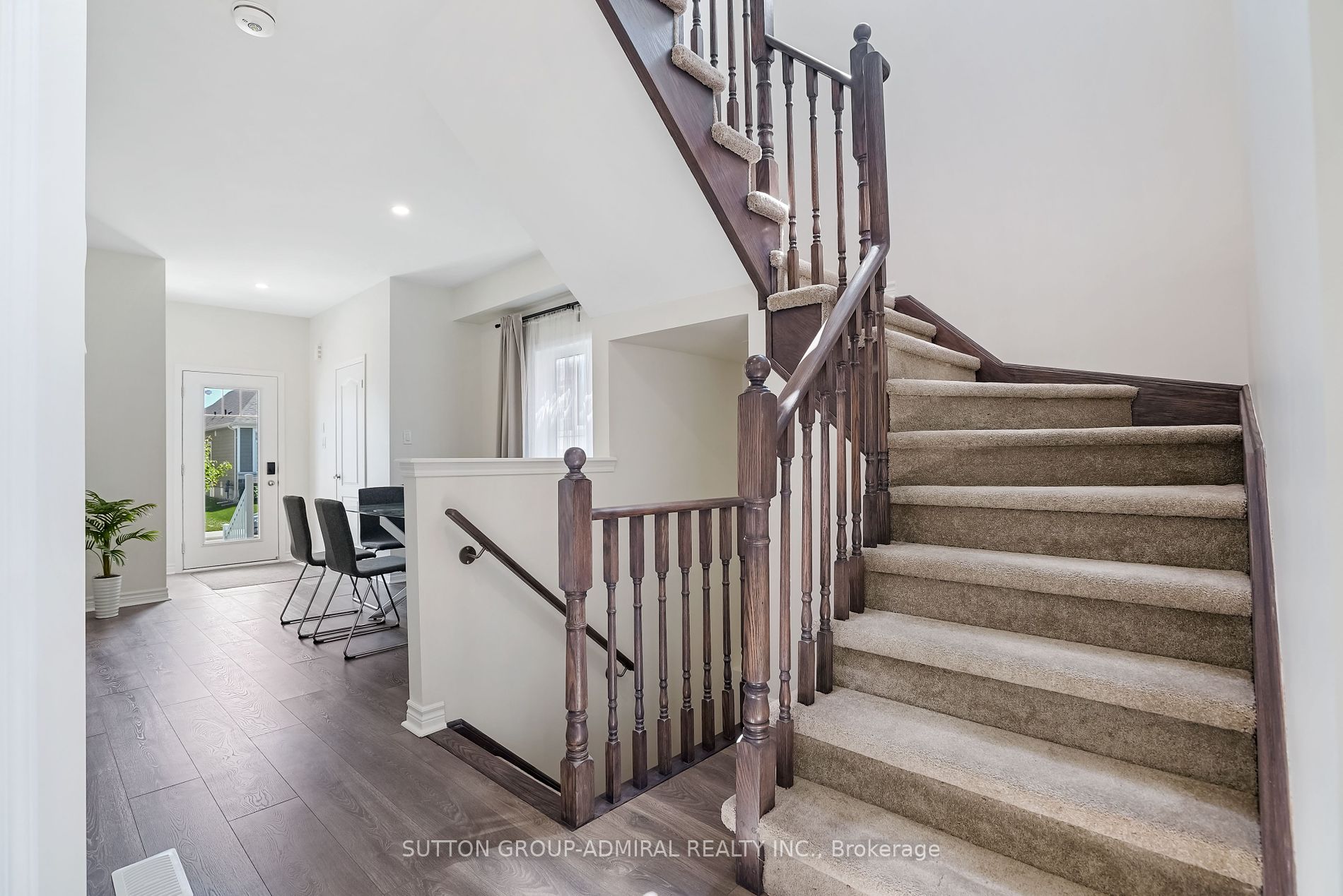 19 Bobolink Drive