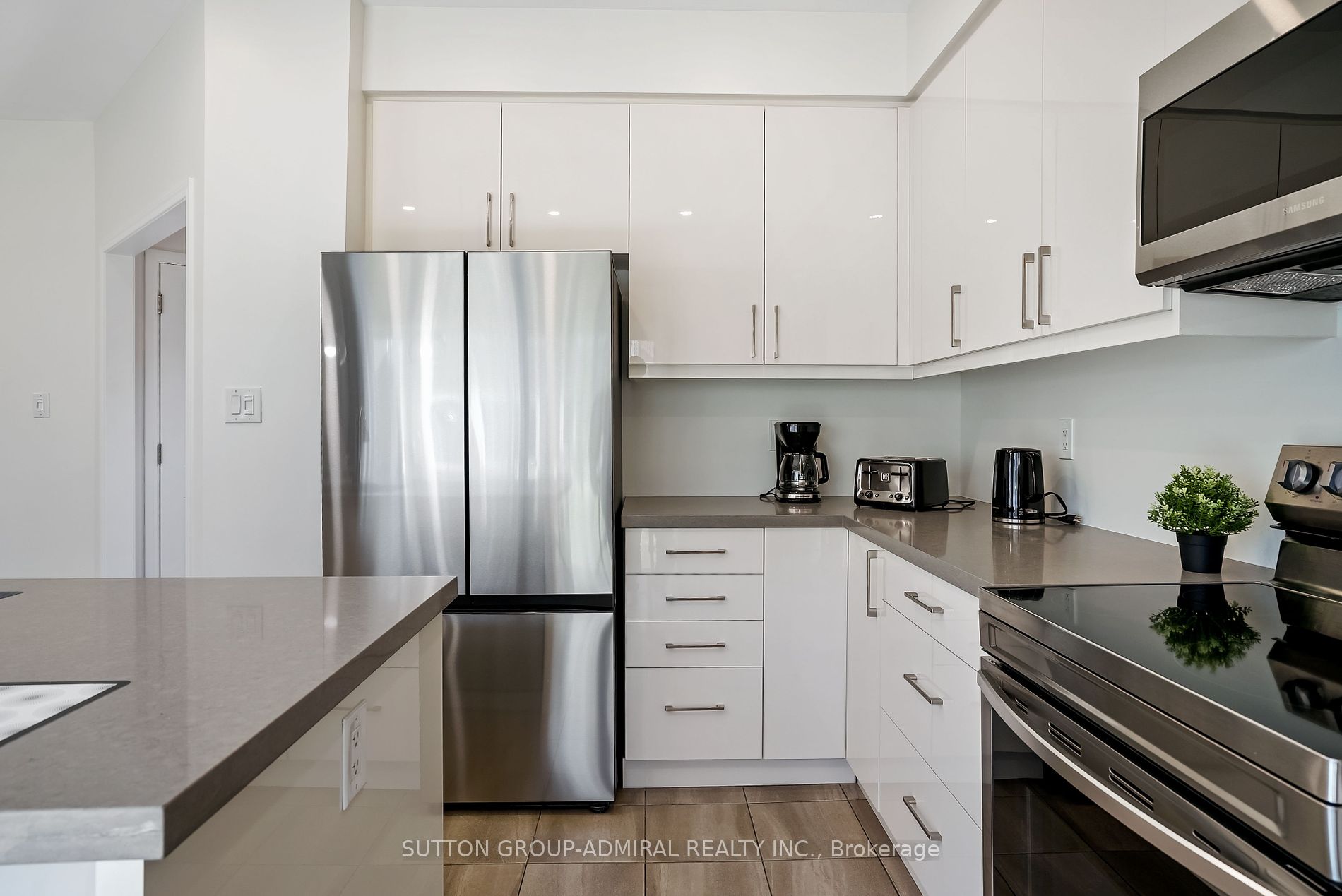19 Bobolink Drive