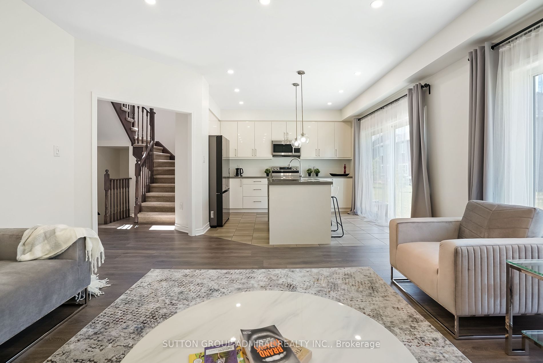19 Bobolink Drive