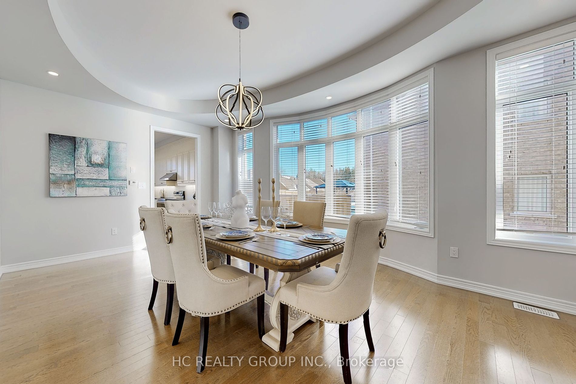 56 Redmond Cres