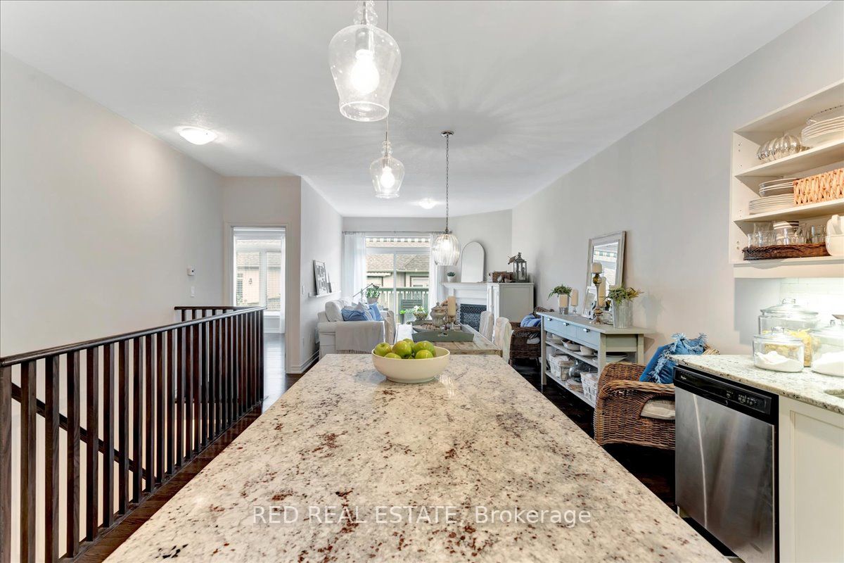 35 Canterbury Circle