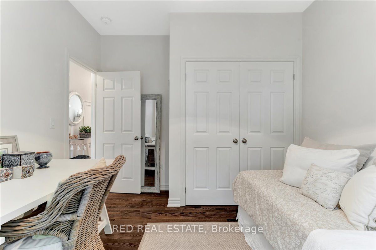 35 Canterbury Circle