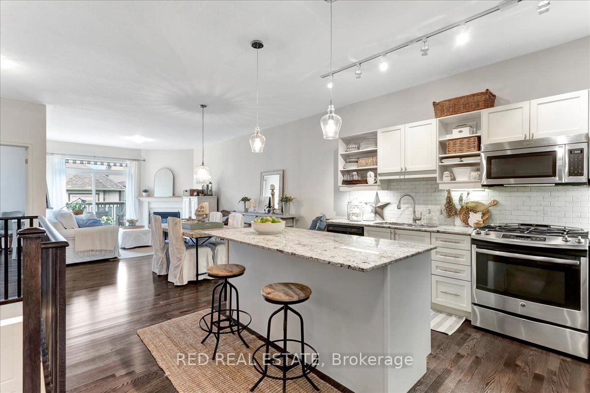 35 Canterbury Circle