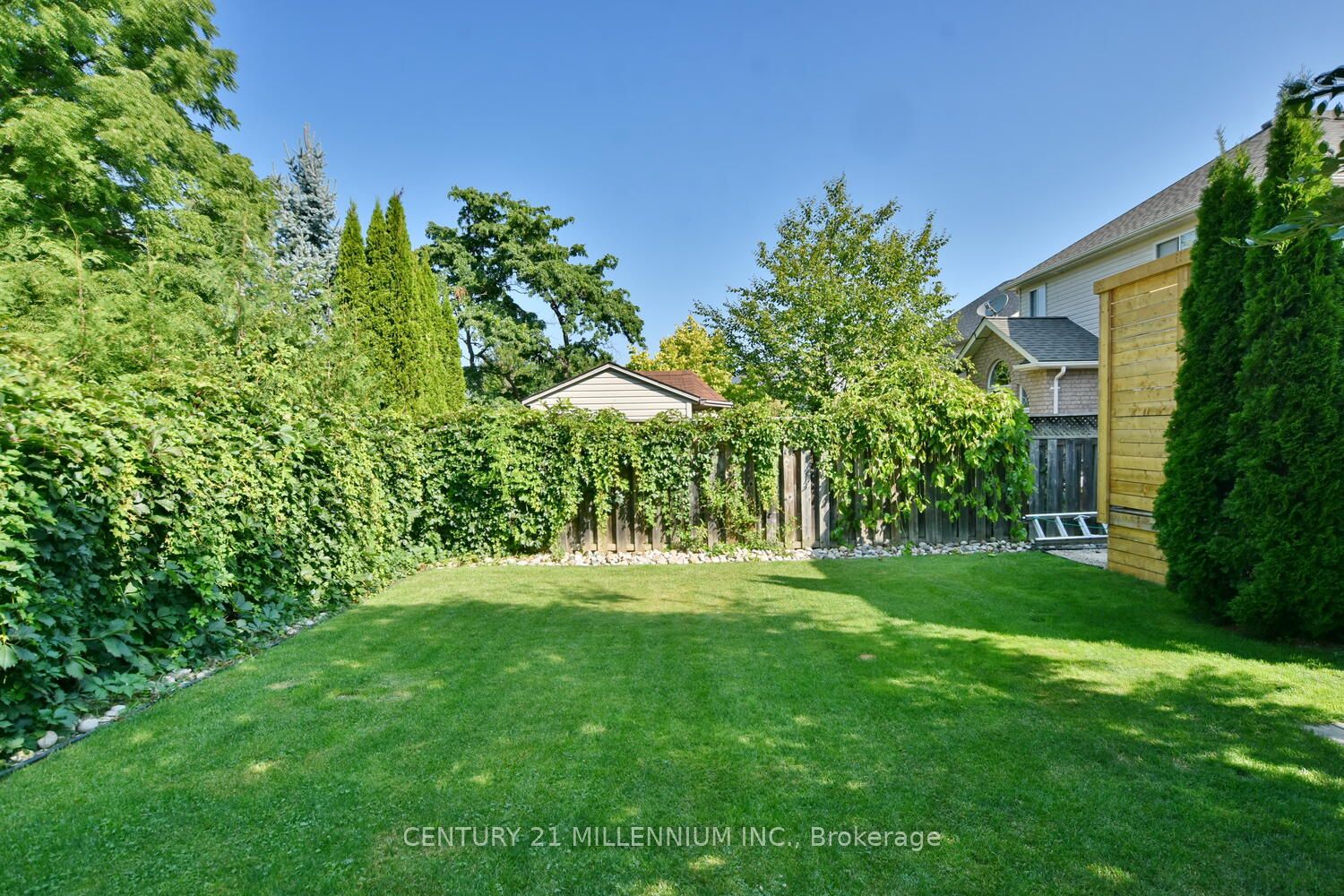 4 Alyssa Dr