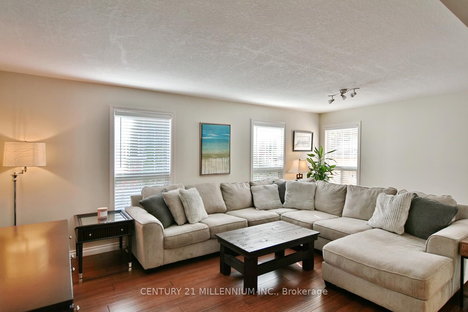 4 Alyssa Dr