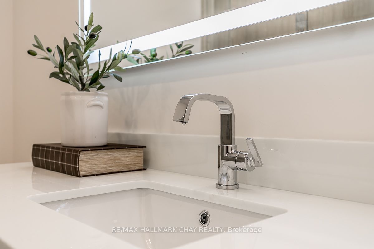 2 Toronto St, #509