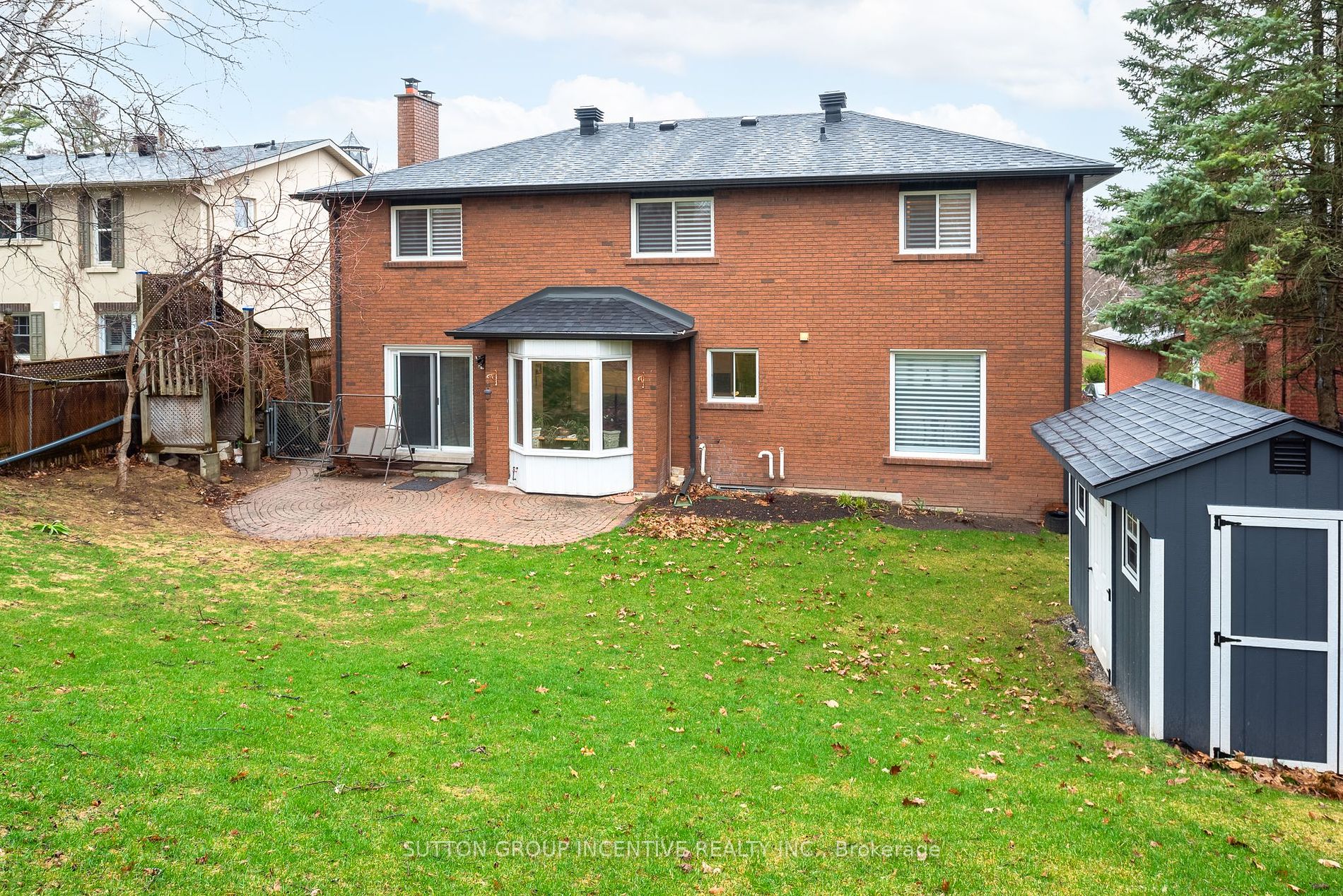 18 Valley Drive