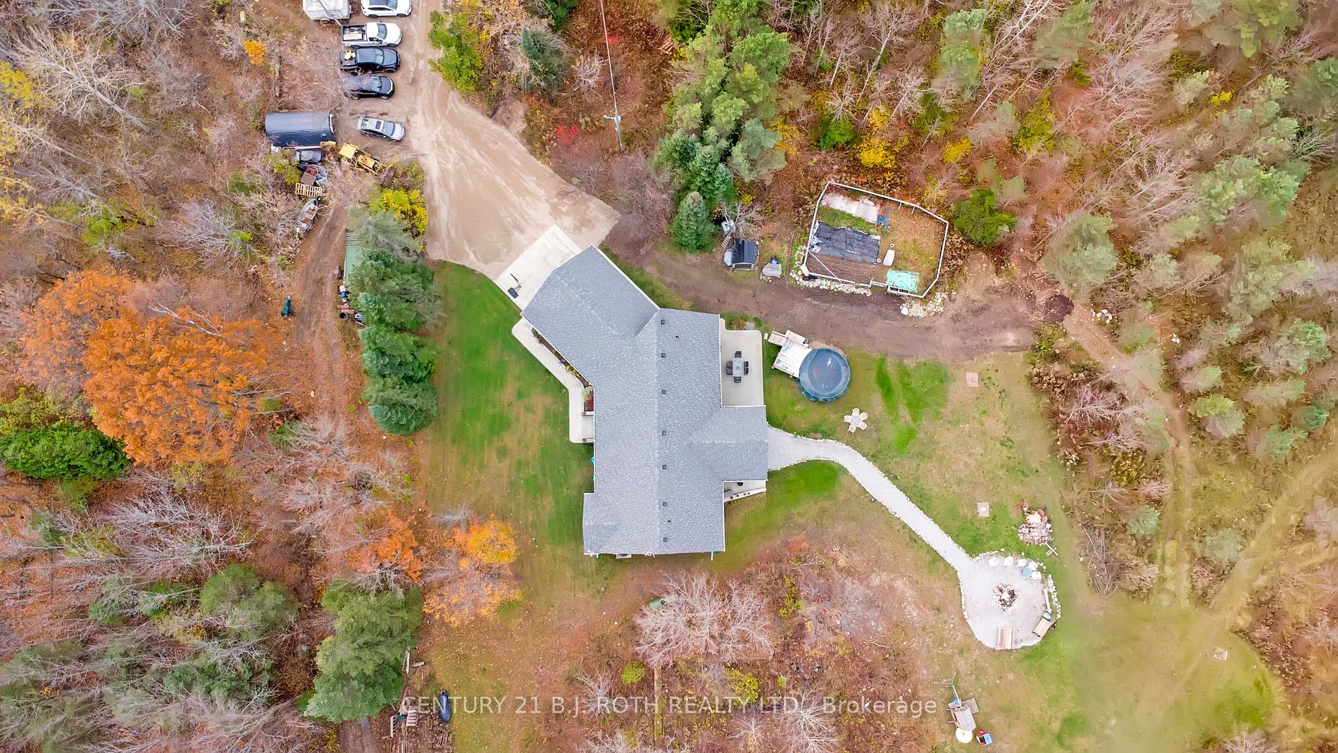 2775 Triple Bay Rd