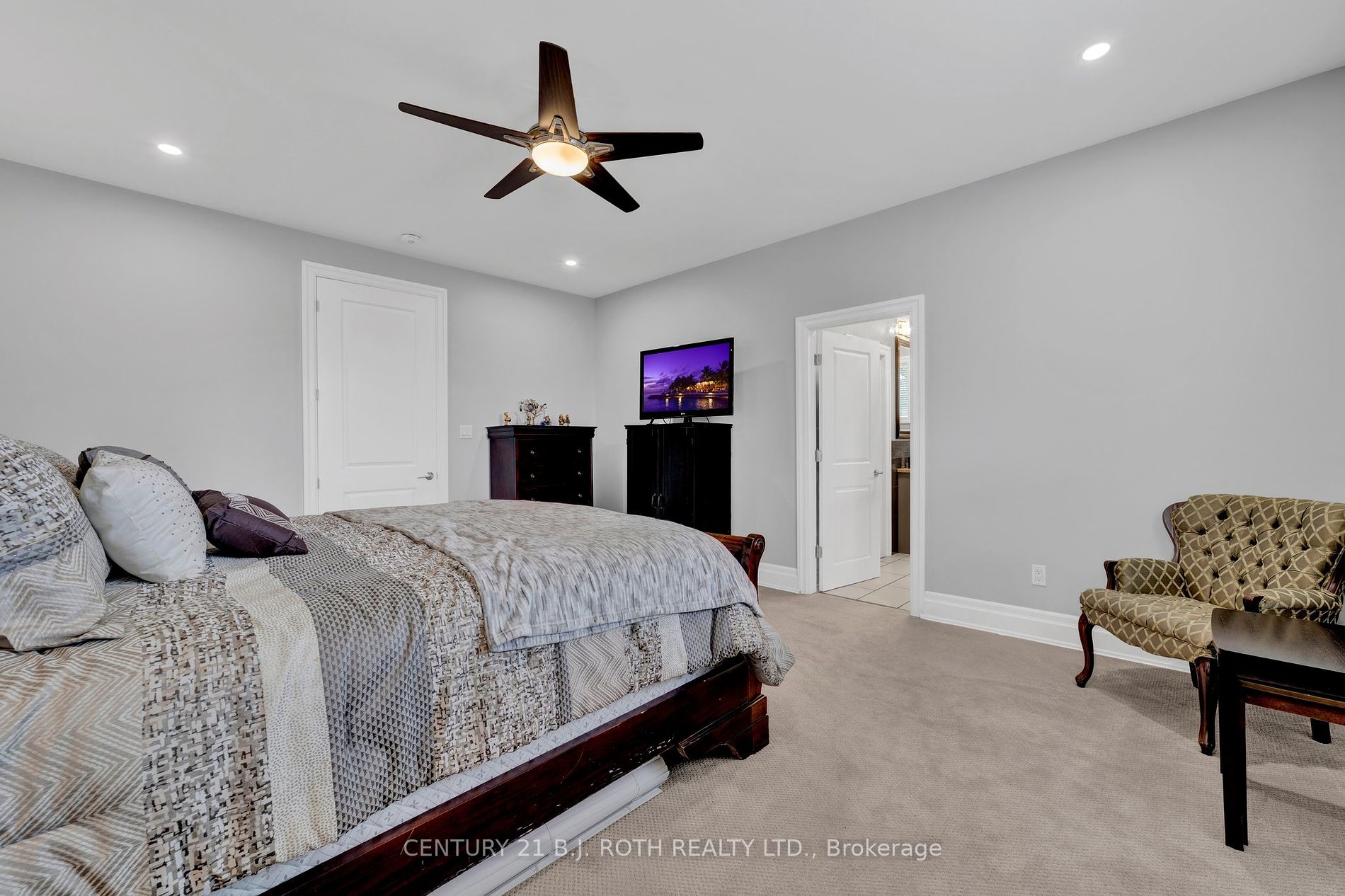 2775 Triple Bay Rd