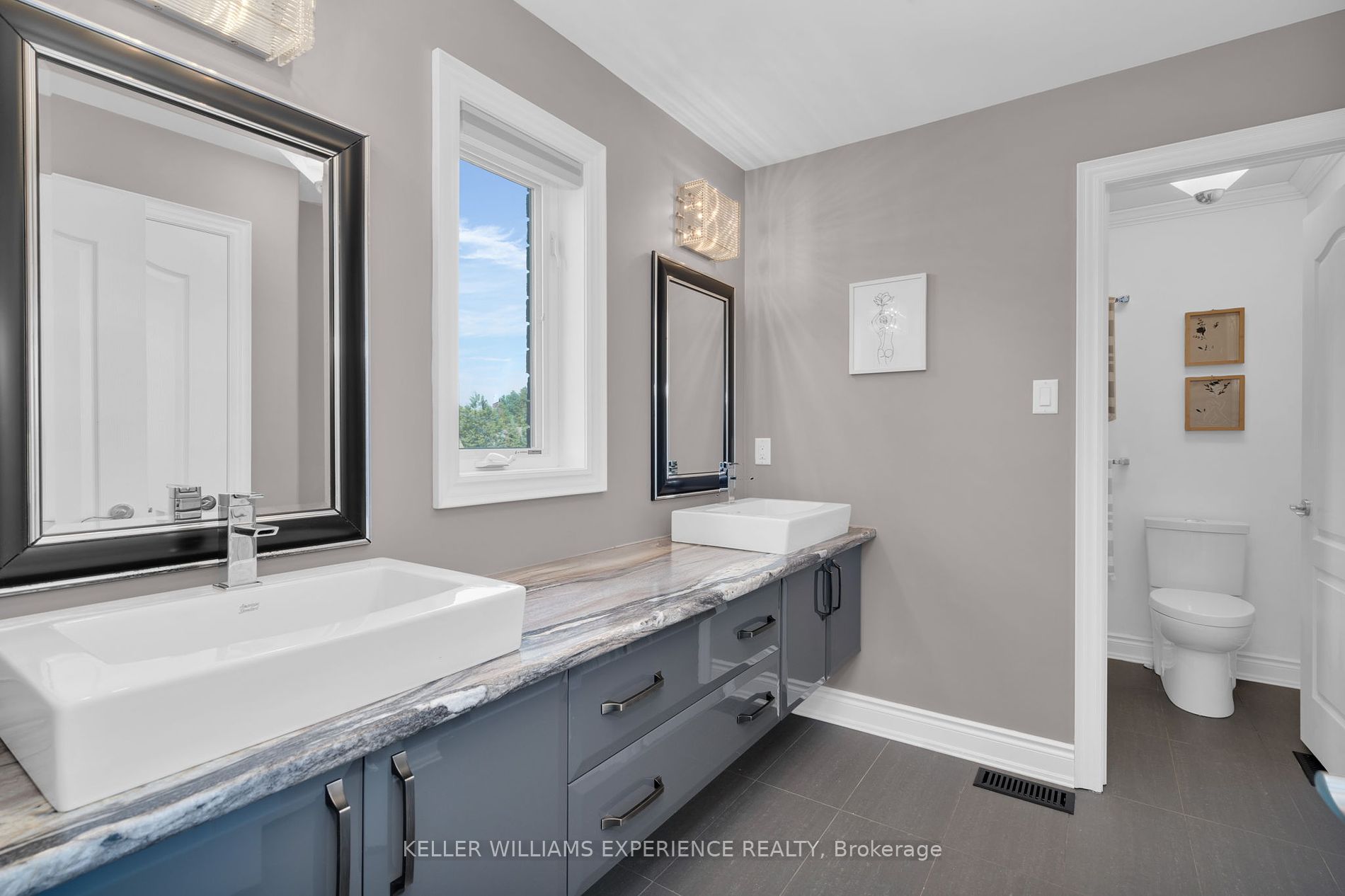 41 Heatherwood Dr