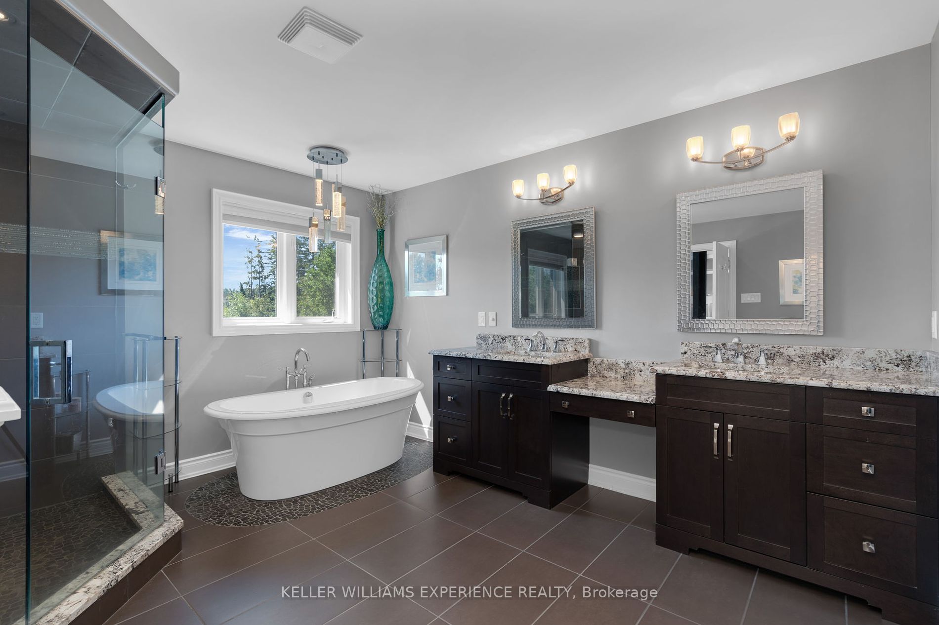 41 Heatherwood Dr