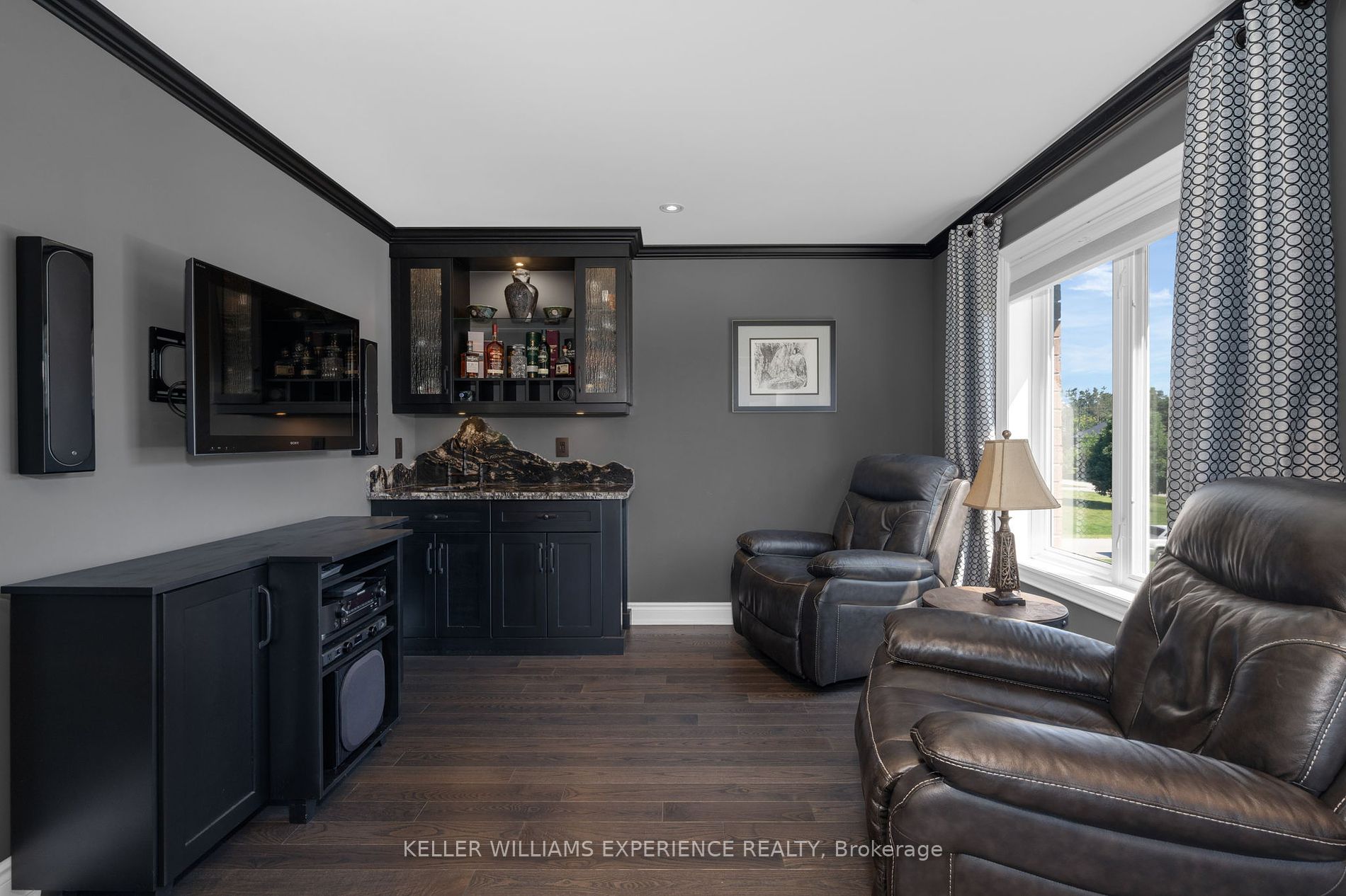 41 Heatherwood Dr
