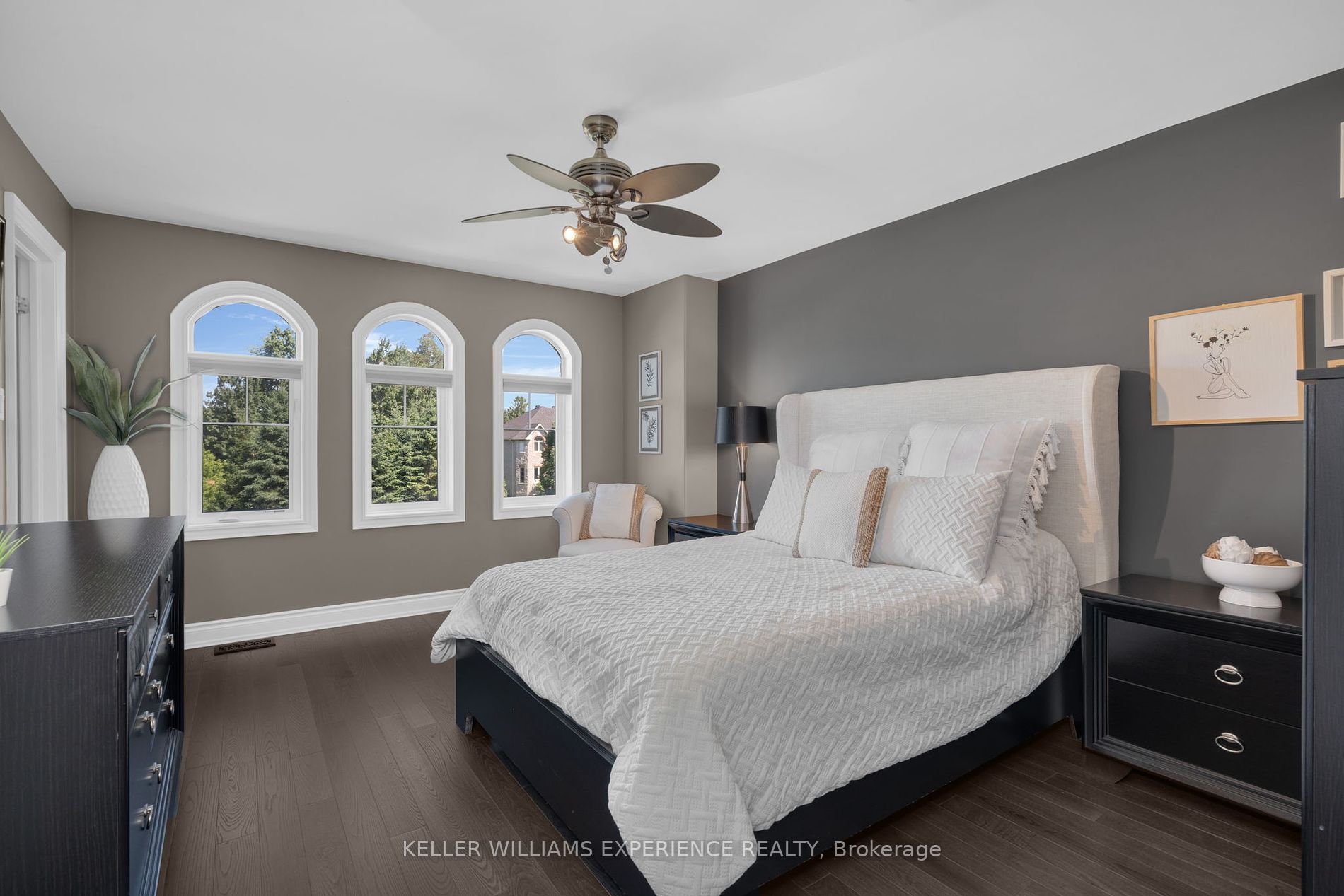 41 Heatherwood Dr