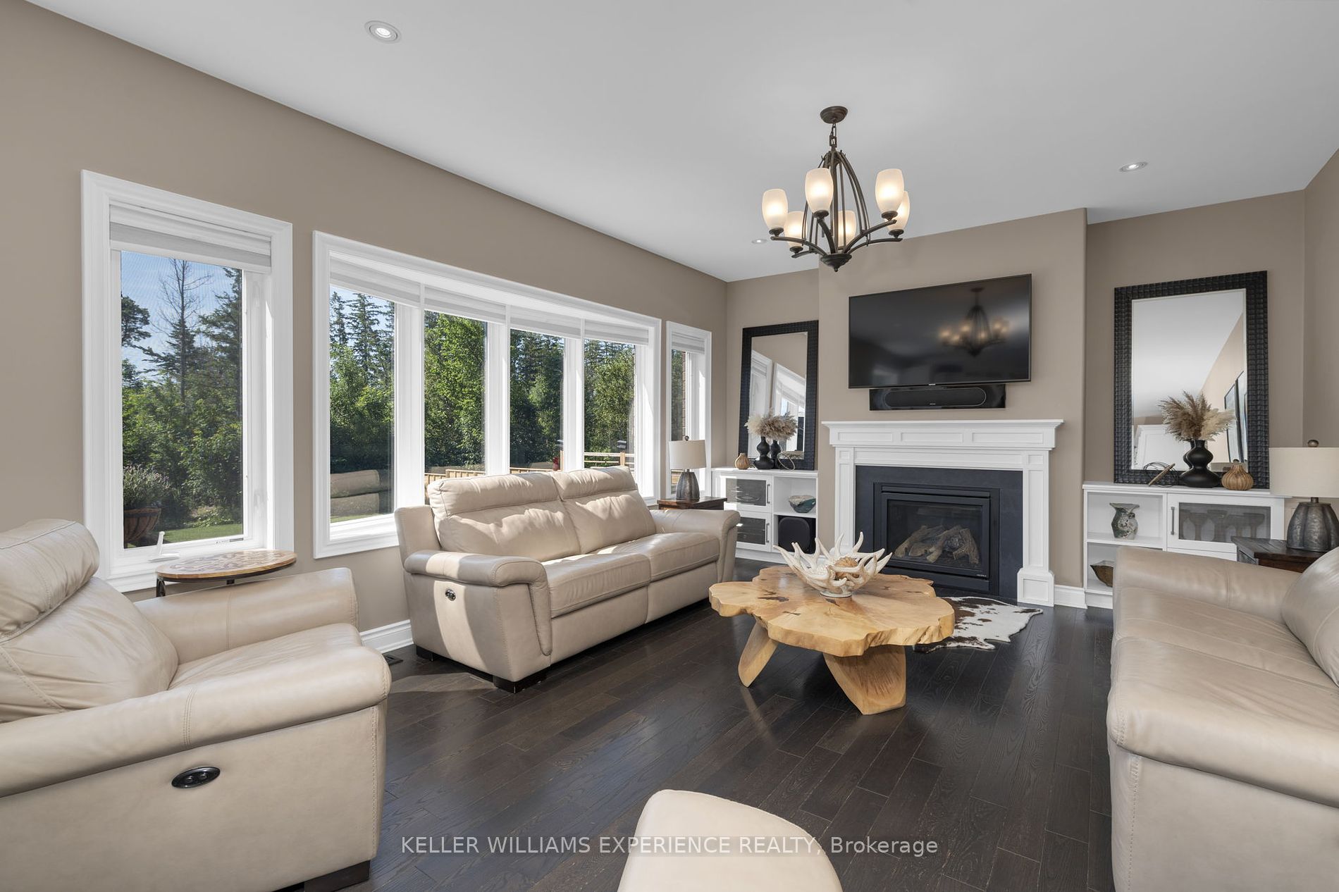41 Heatherwood Dr