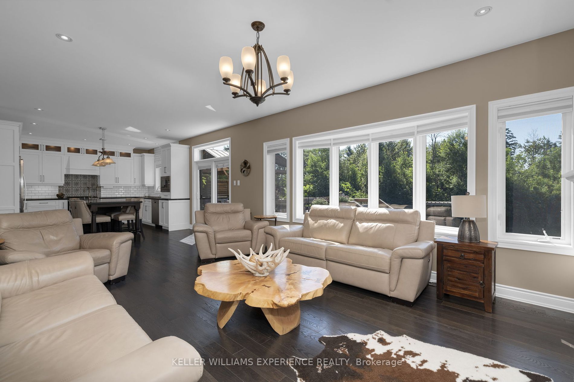 41 Heatherwood Dr