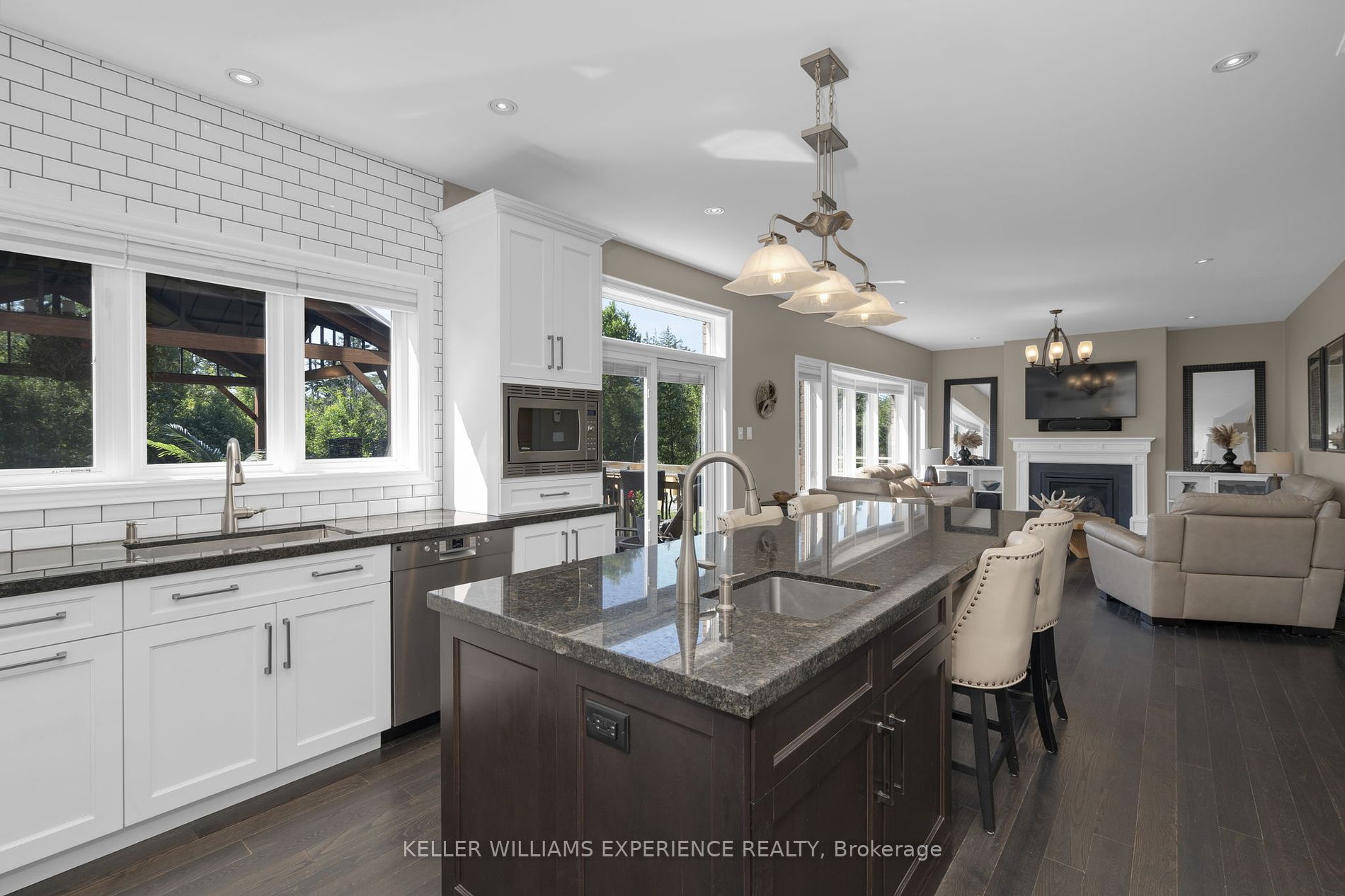 41 Heatherwood Dr