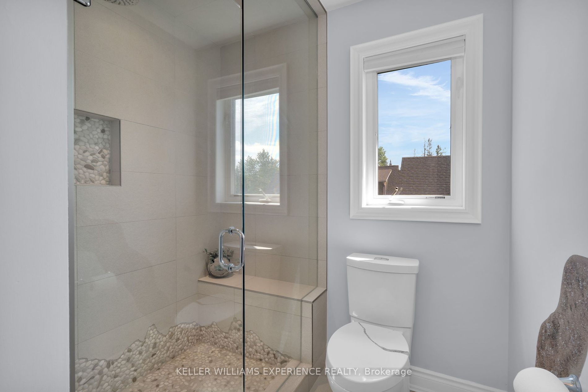 41 Heatherwood Dr